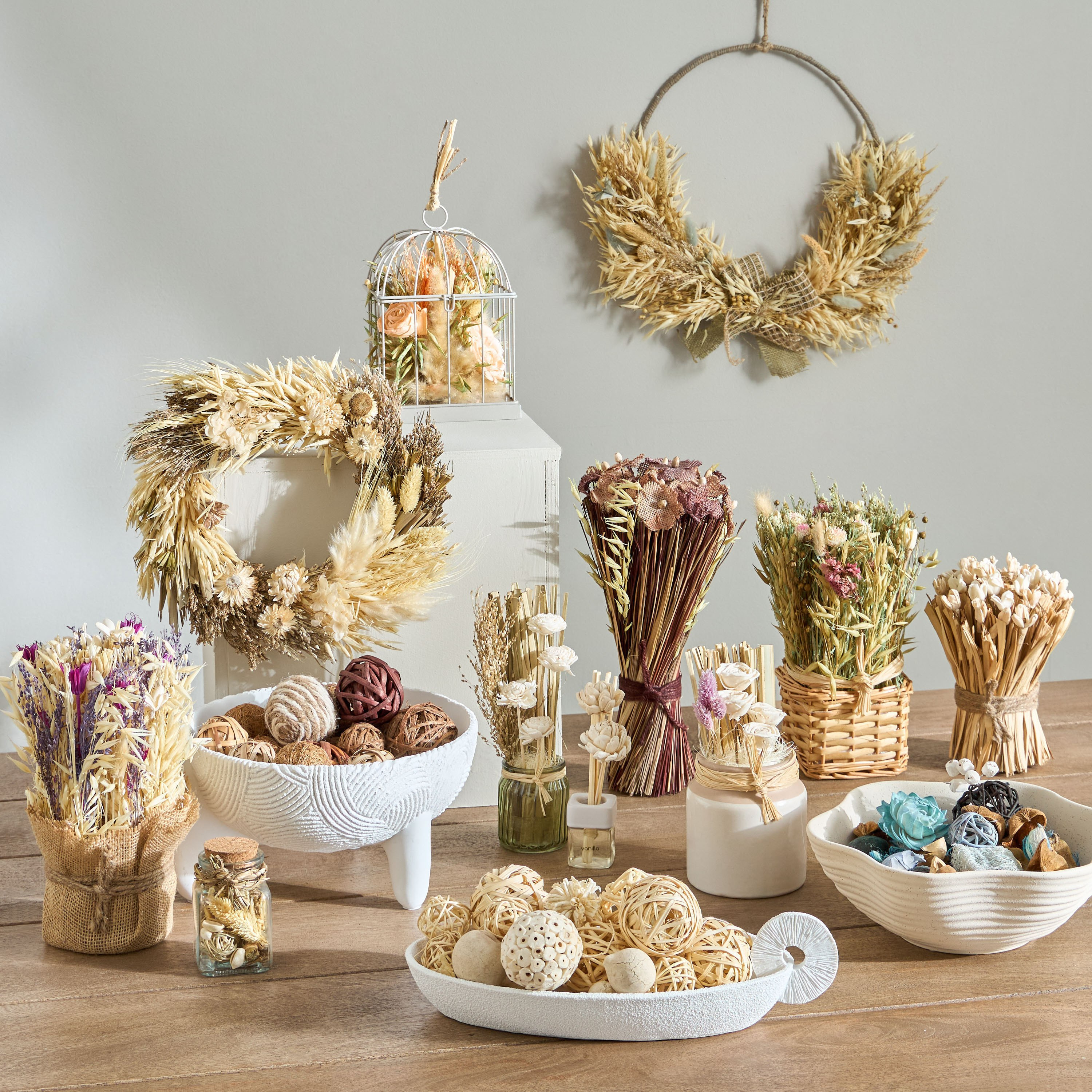 أزهار مجففة في سلة معدنية من مايلي - 13x13x20 سم-hbxdecorandfurnishings-homeaccessories-artificialflowersandplants-image-3