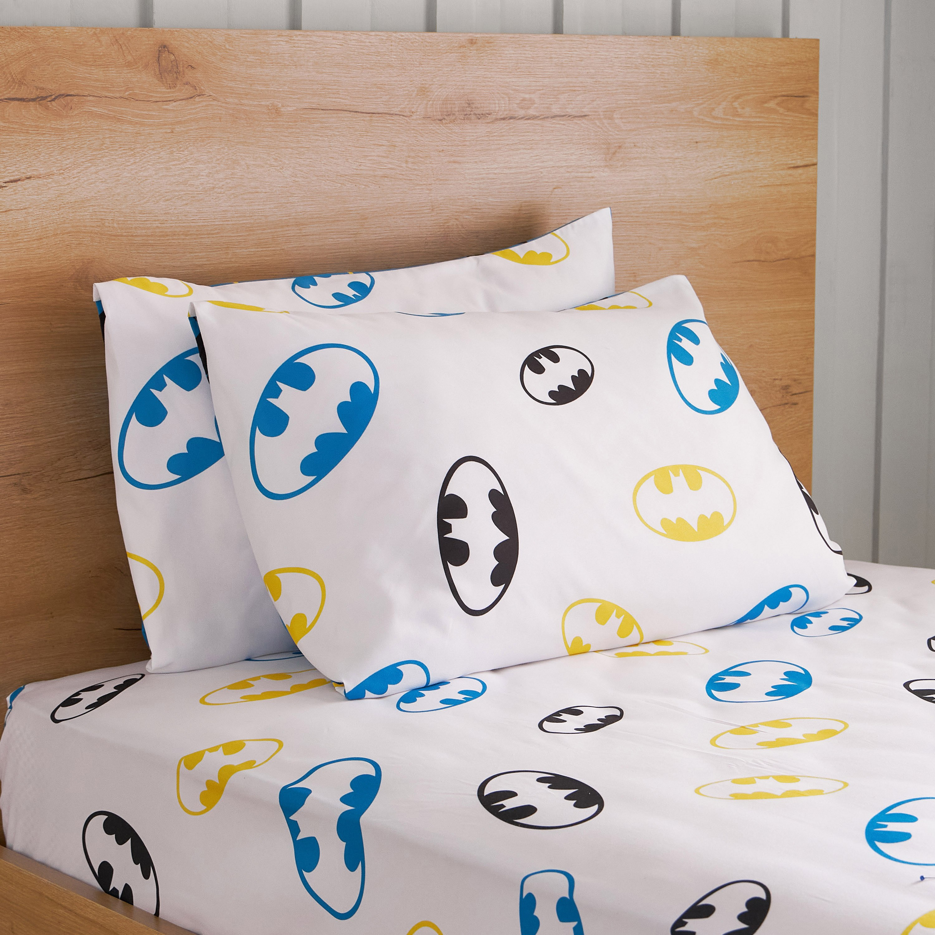 طقم غطاء وسادة قطعتين باتمان- 50x75 سم-hbxhomeware-hbxkidsandyouth-image-1