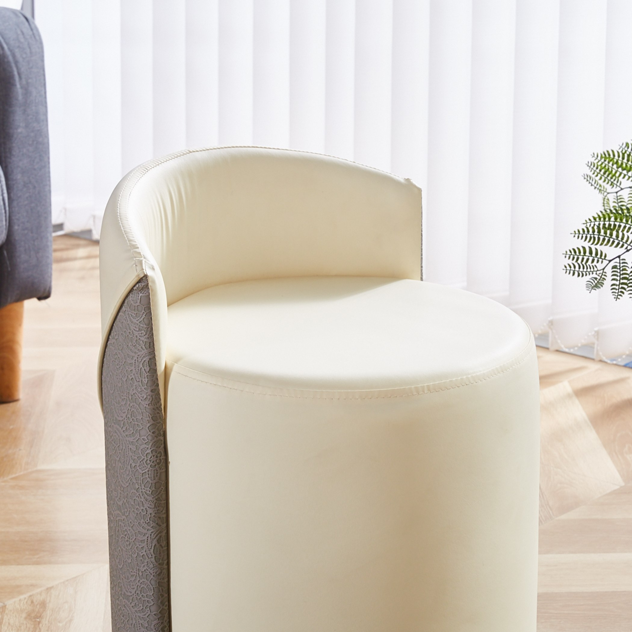 Derby Solitaire Upholstered Stool-hbxlivingroom-sofasandarmchairs-ottomansandfootstools-image-2