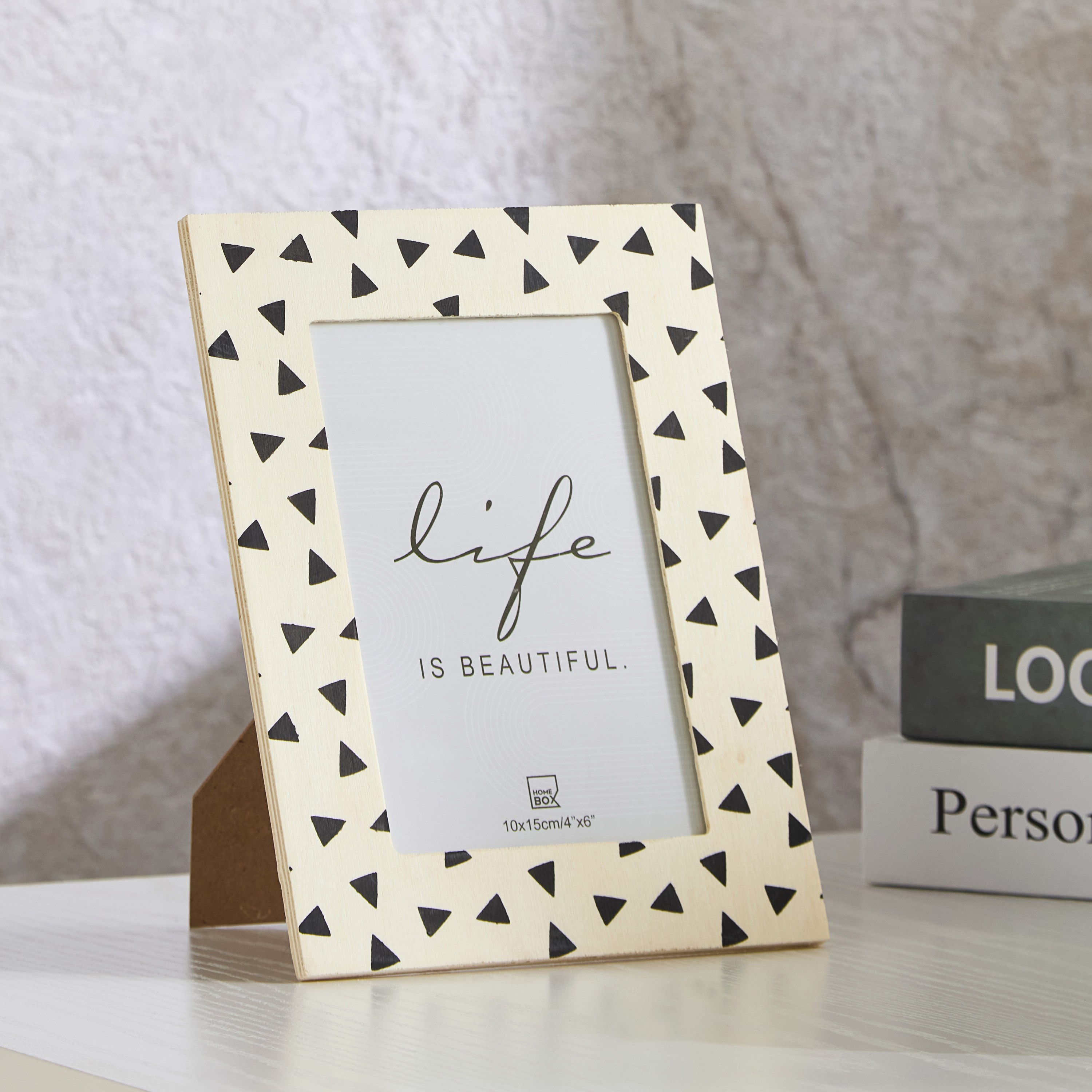 برواز صور خشبي من هدسون - 10x15 سم-hbxbedroom-decorandaccessories-photoframes-image-1