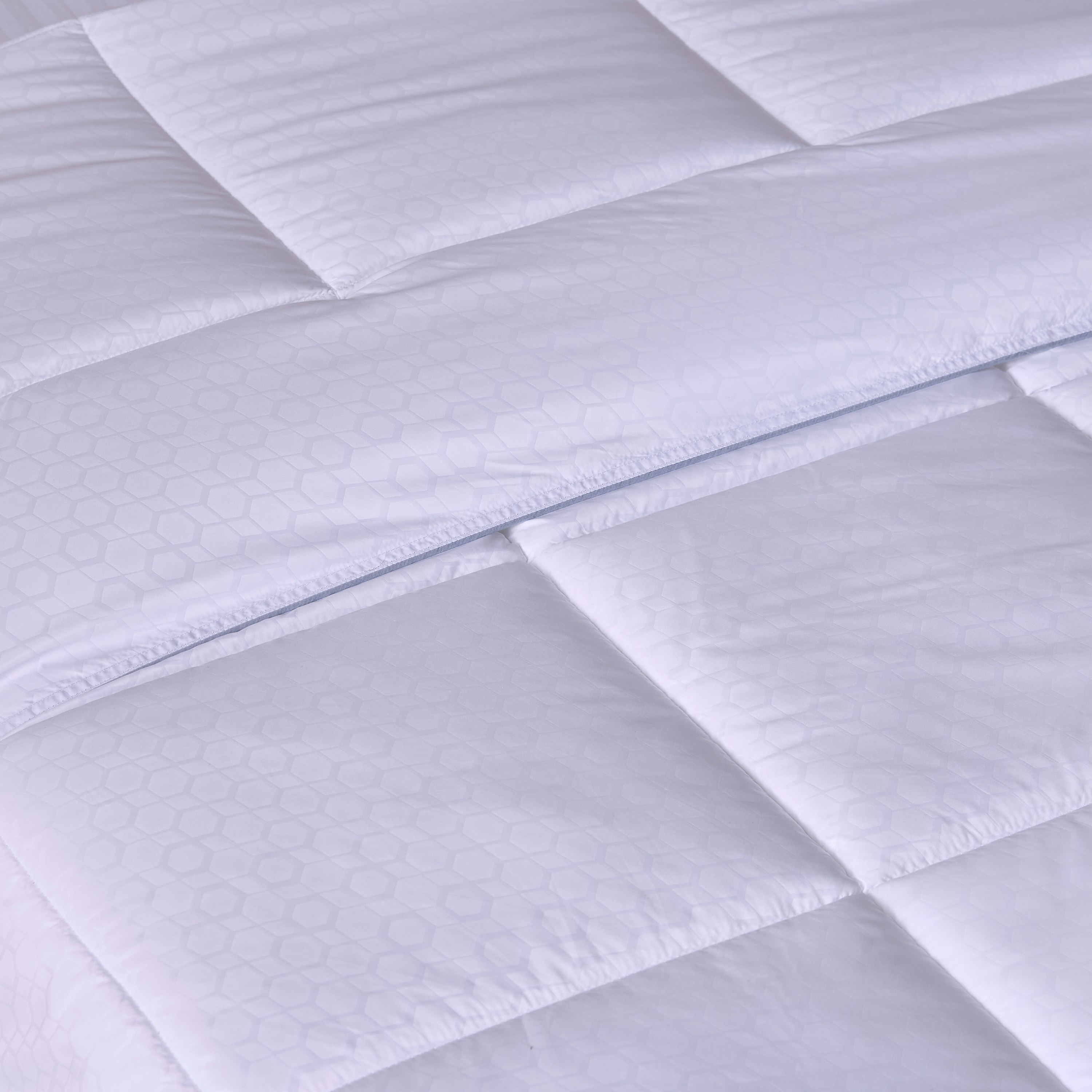 PureShield Single Antimicrobial MicroGel Duvet - 135x200 cm-hbxdecorandfurnishings-bedding-duvetsandpillows-image-4