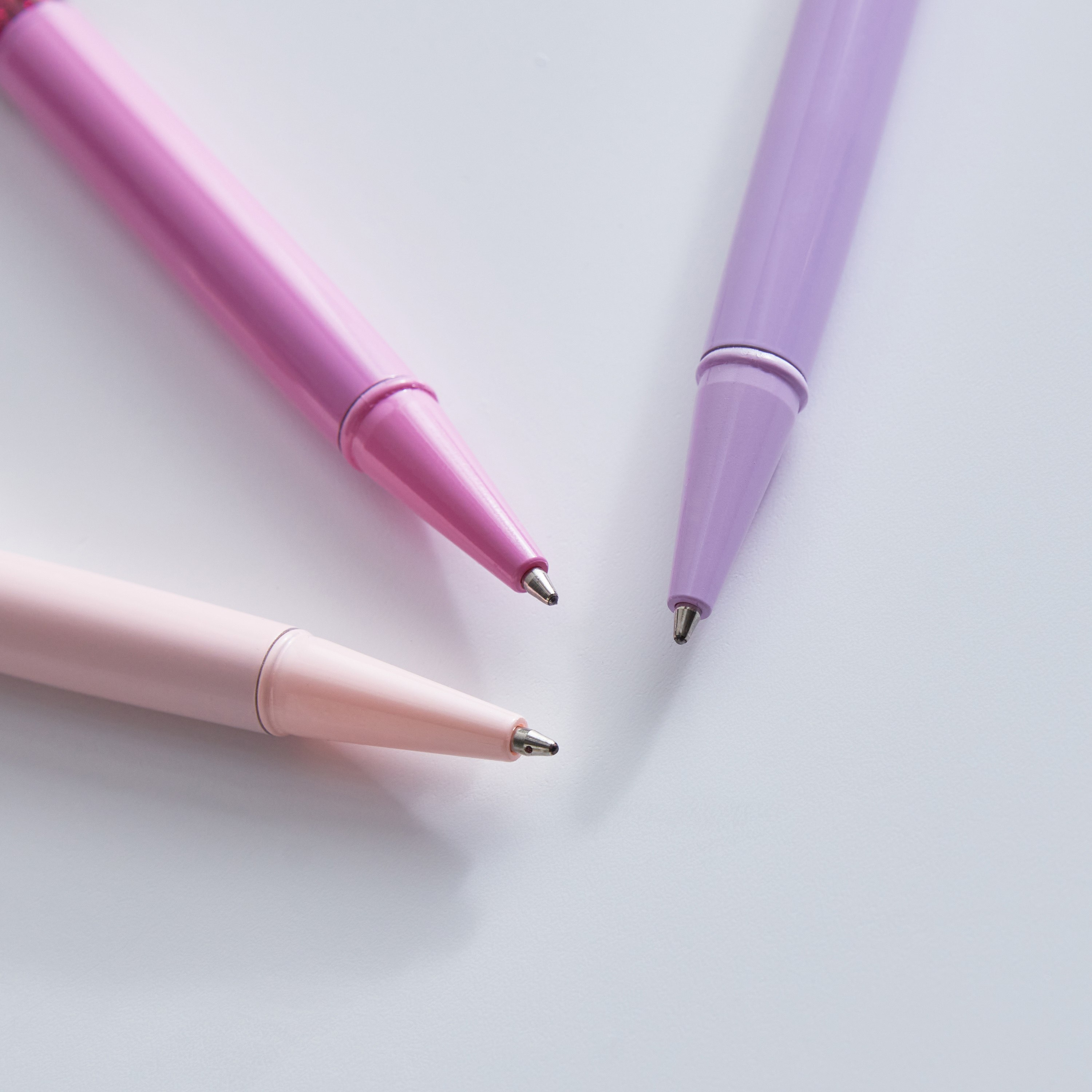قلم جليتر من وايلد جلام - مجموعة من 3 قطع-hbxkidsandyouth-playroom-stationery-image-2