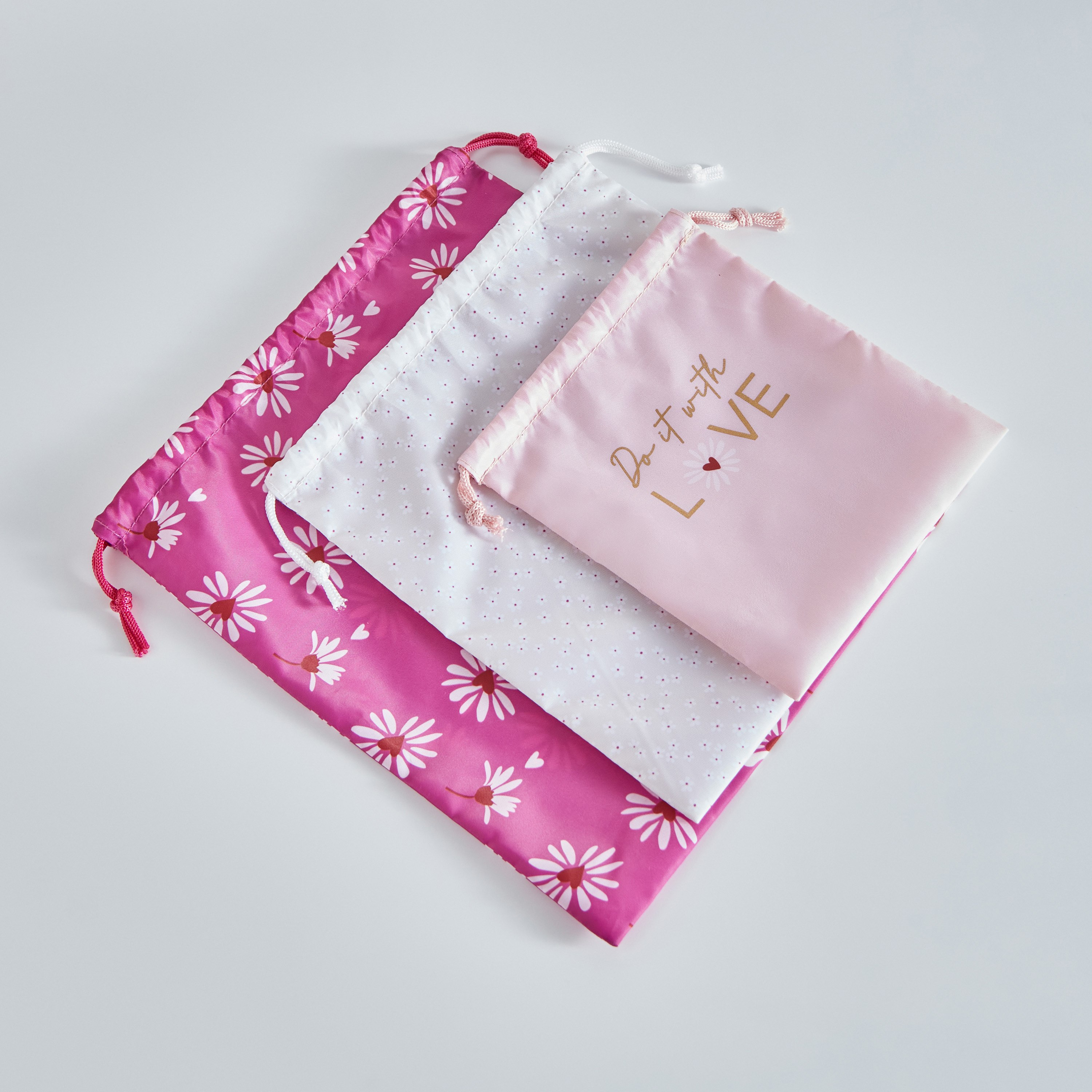 شنطة مبطنة من ديزي فيلد - مجموعة من 3 قطع-hbxkidsandyouth-playroom-stationery-image-4