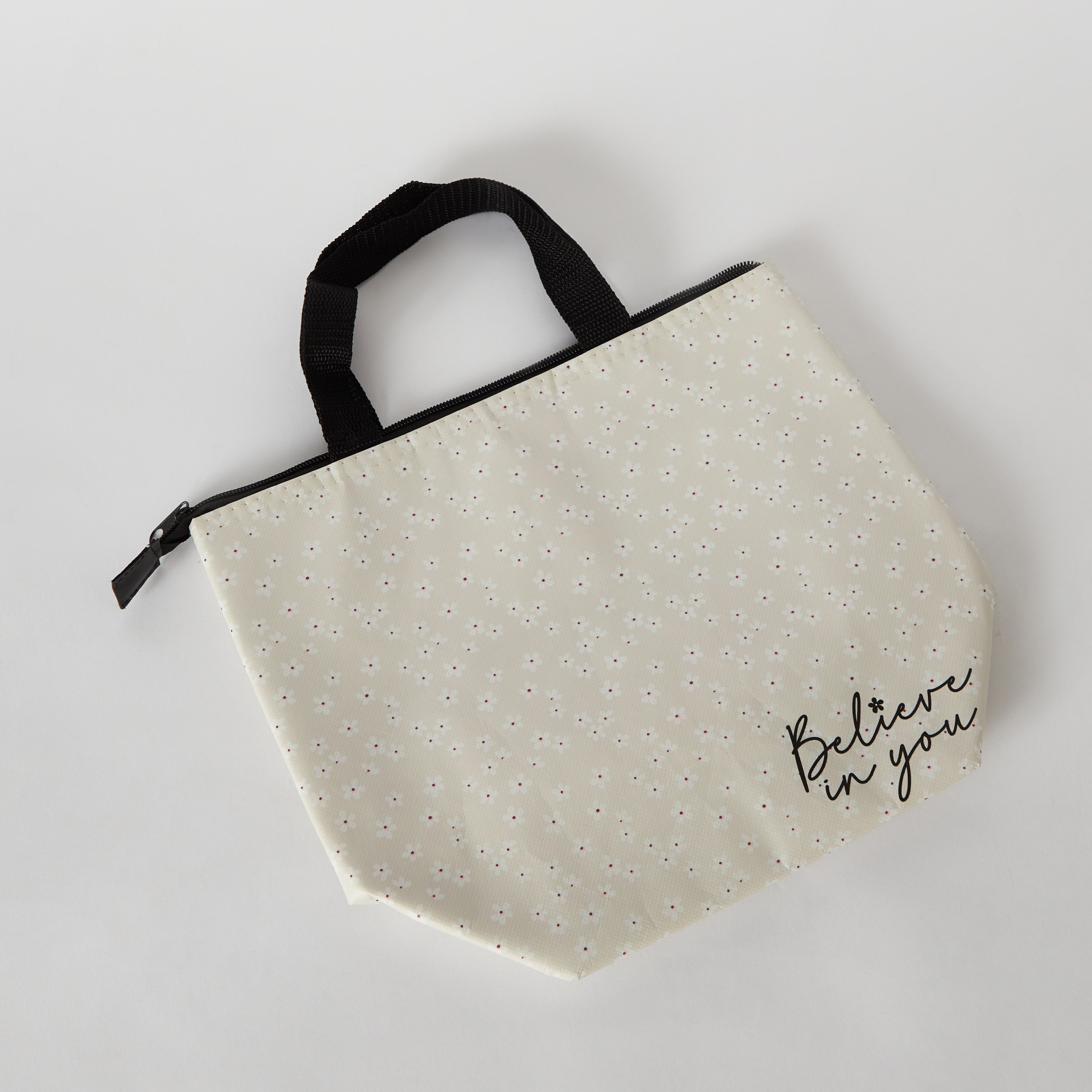 Daisy Field Lunch Tote-hbxkidsandyouth-playroom-stationery-image-5