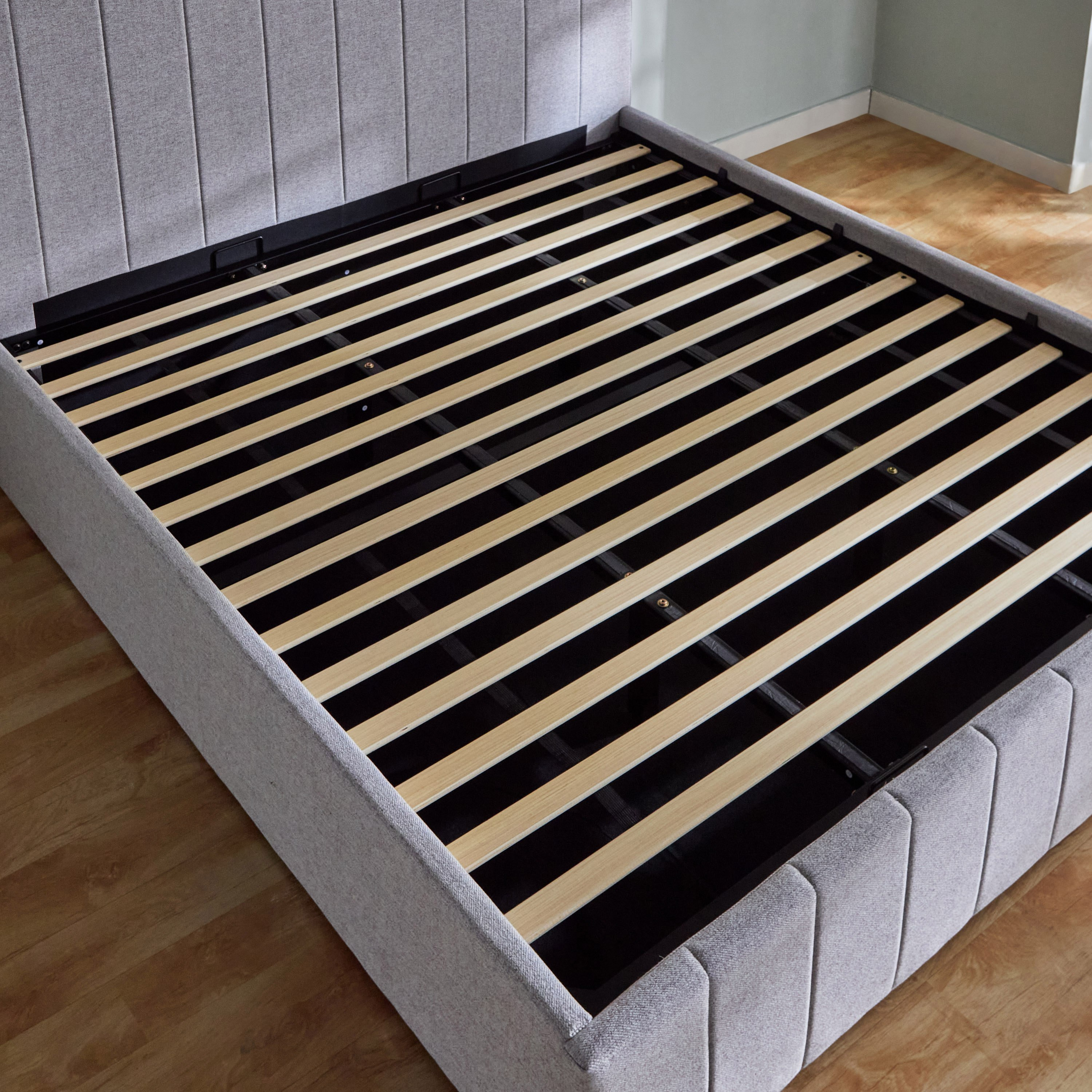 سرير كينج بمساحة تخزين هيدروليكية ذكية من باتار ليون - 180x200 سم-hbxfurniture-bedsandbedsets-beds-king-image-13