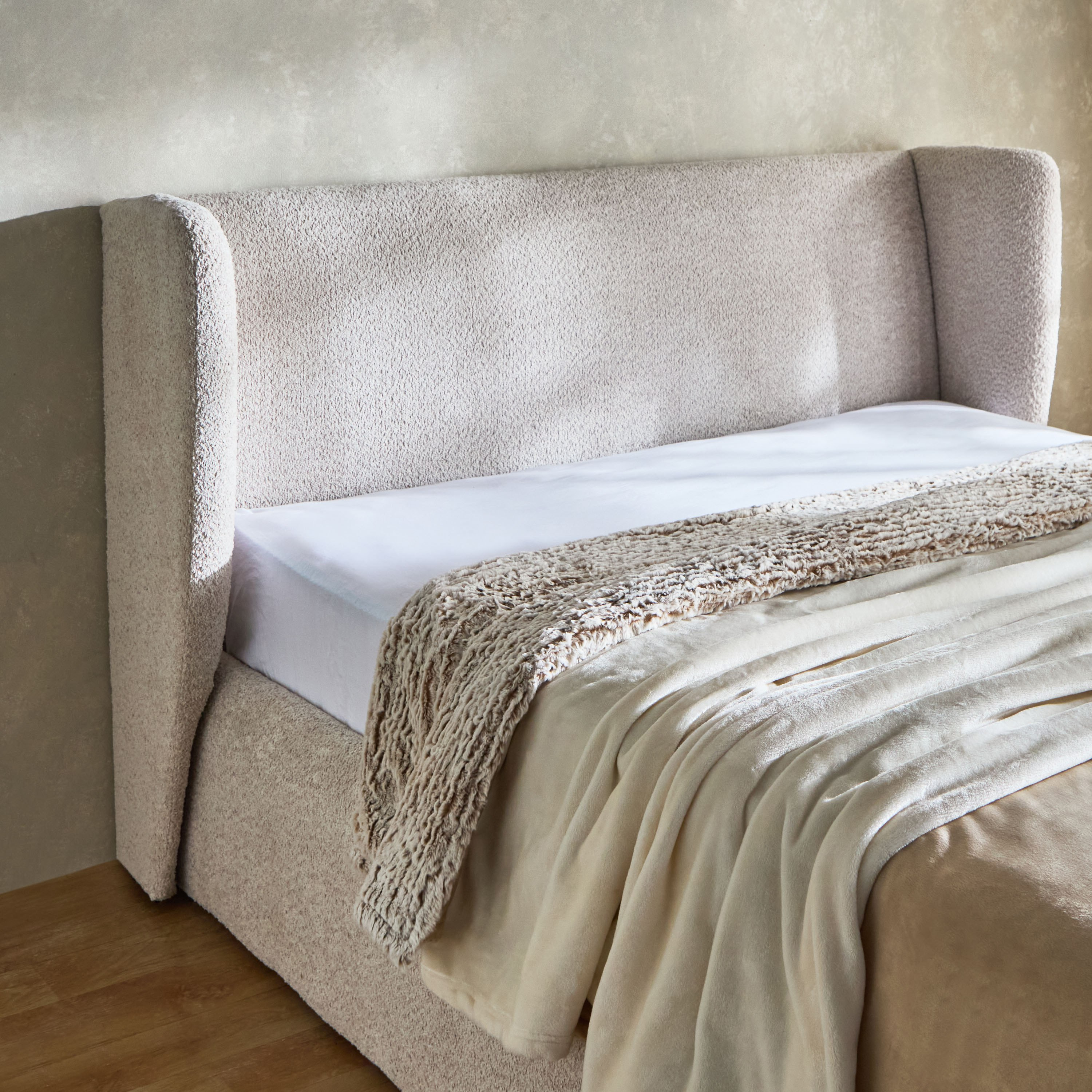 سرير كوين منجد بمساحة تخزين هيدروليكية من بيرل - 150x200 سم-hbxbedroom-bedsandbedsets-beds-queen-image-3