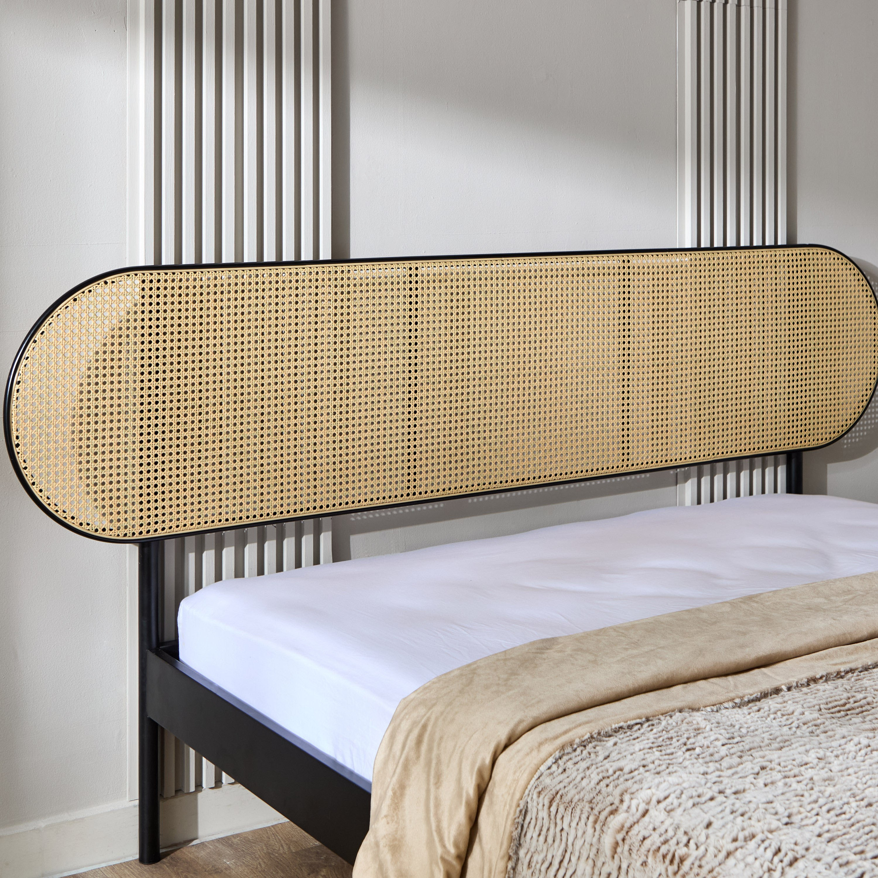 سرير كينج معدني روطان - أوربان كان من موڤو - 180×200 سم-hbxfurniture-bedsandbedsets-beds-king-image-3