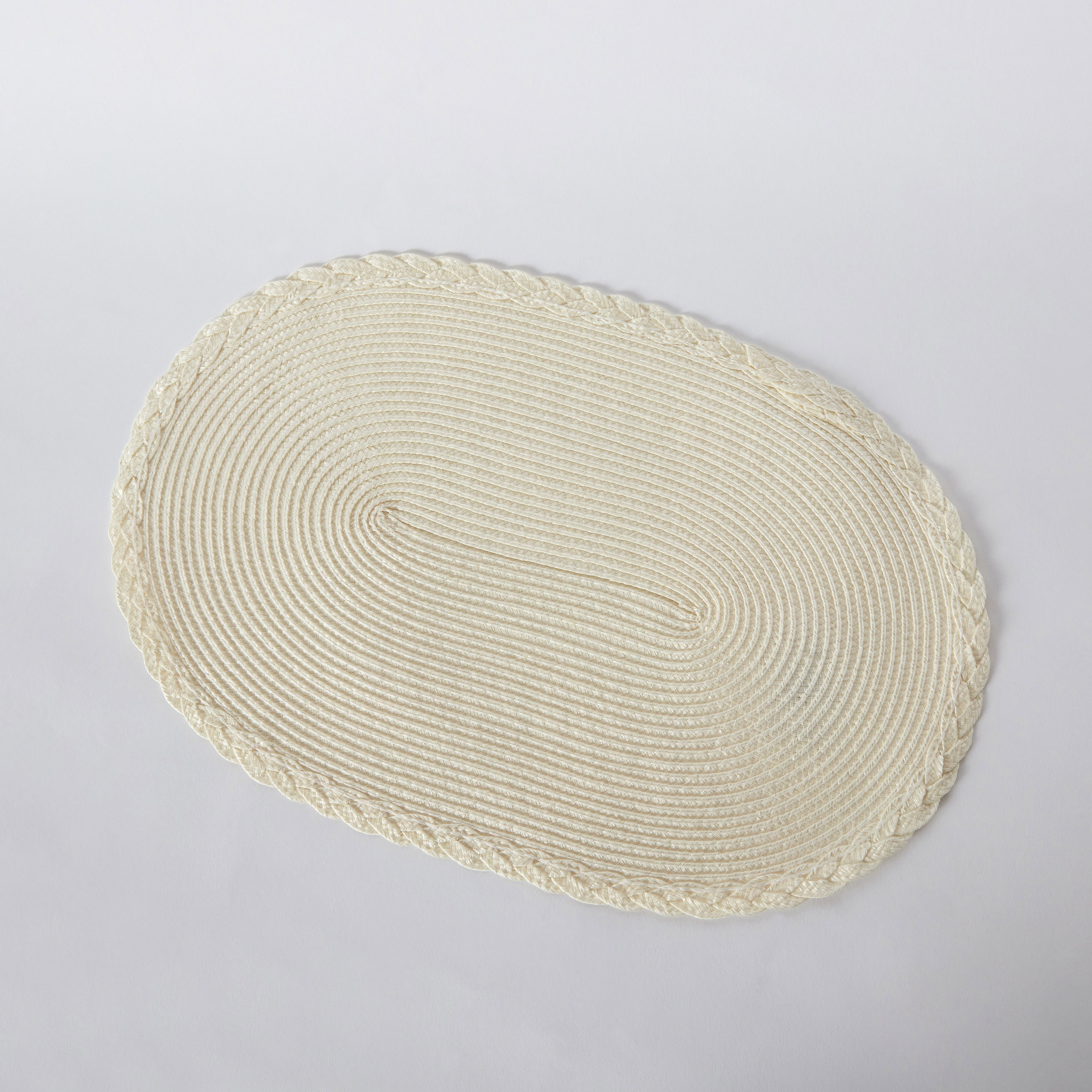 Miso Oval Polypropylene Placemat - 30x45 cm-hbxdecorandfurnishings-homefurnishings-tablelinens-image-5