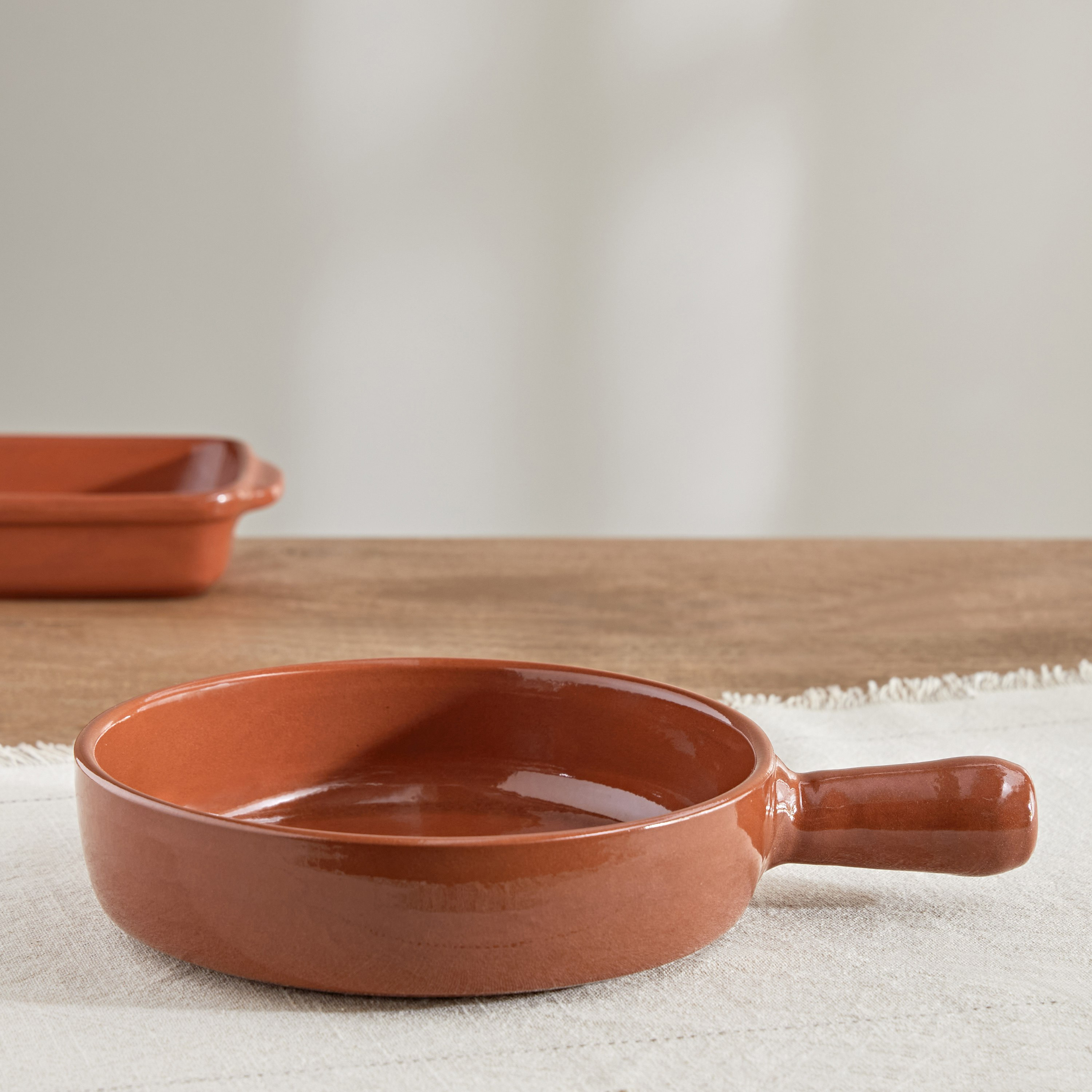 صحن باييلا للطهي والتقديم من أرسيلا - 23 سم-hbxdecorandfurnishings-tabletop-serveware-image-1