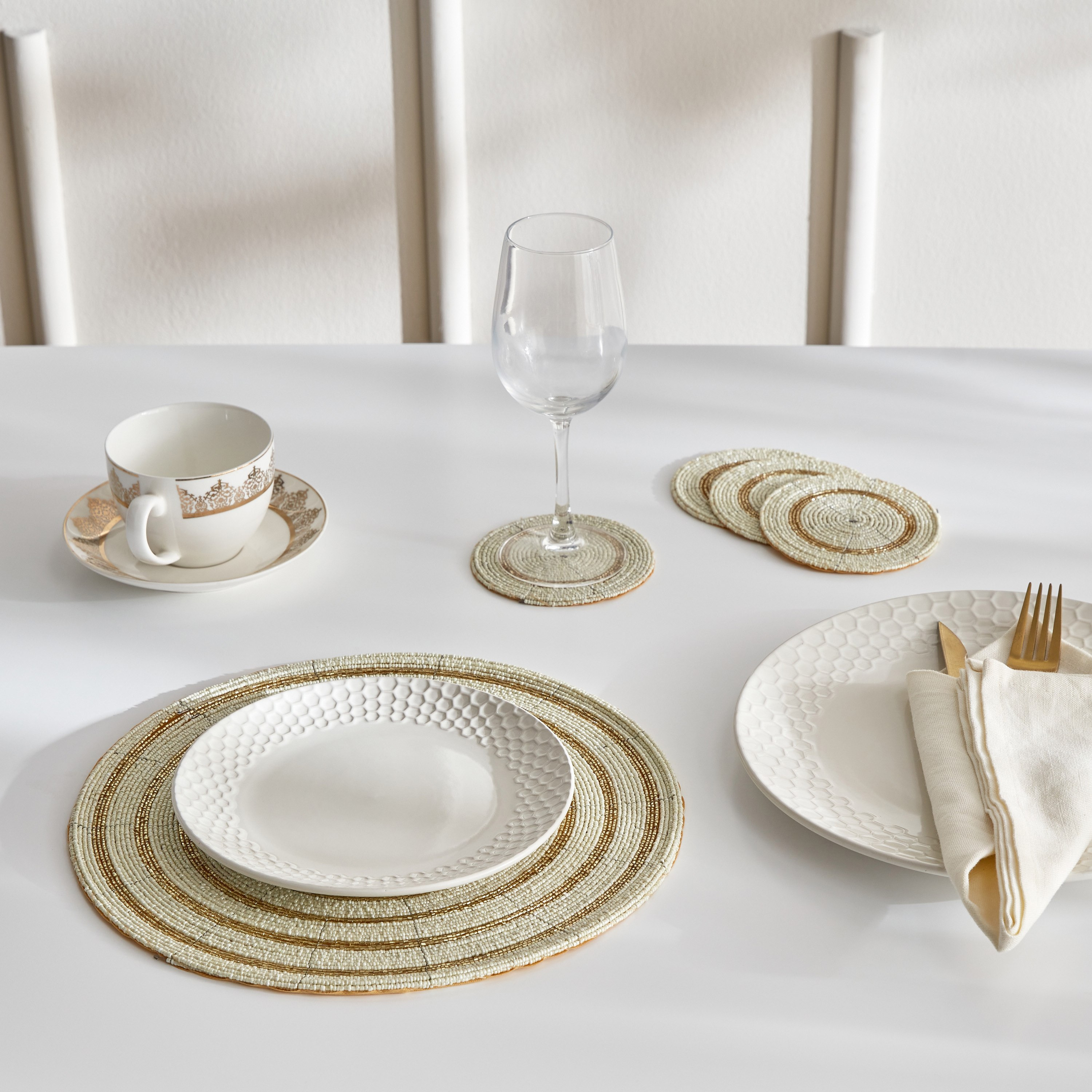 Blaze Beaded Placemat - 30 cm-hbxdecorandfurnishings-homefurnishings-tablelinens-image-5