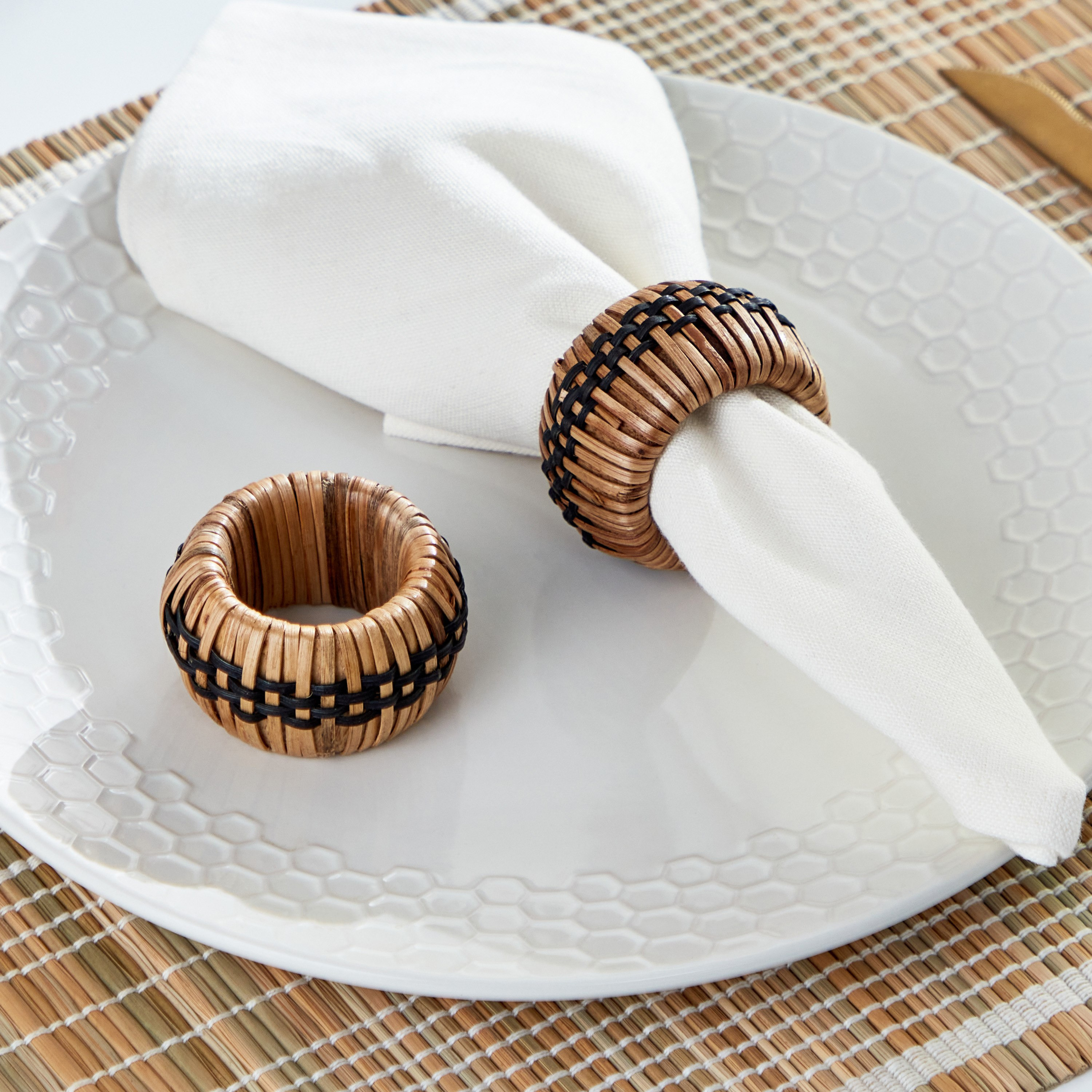 طقم حلقات مناديل من الخشب والروطان قطعتين من فيجيل - 5 سم-hbxdecorandfurnishings-homefurnishings-tablelinens-image-2