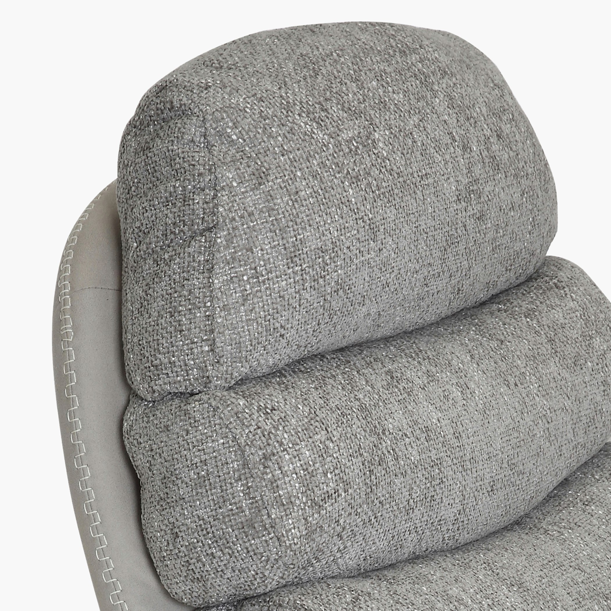 كرسي فردي قماش مع مقعد داعم من بريستول-hbxlivingroom-sofasandarmchairs-easychairs-image-11