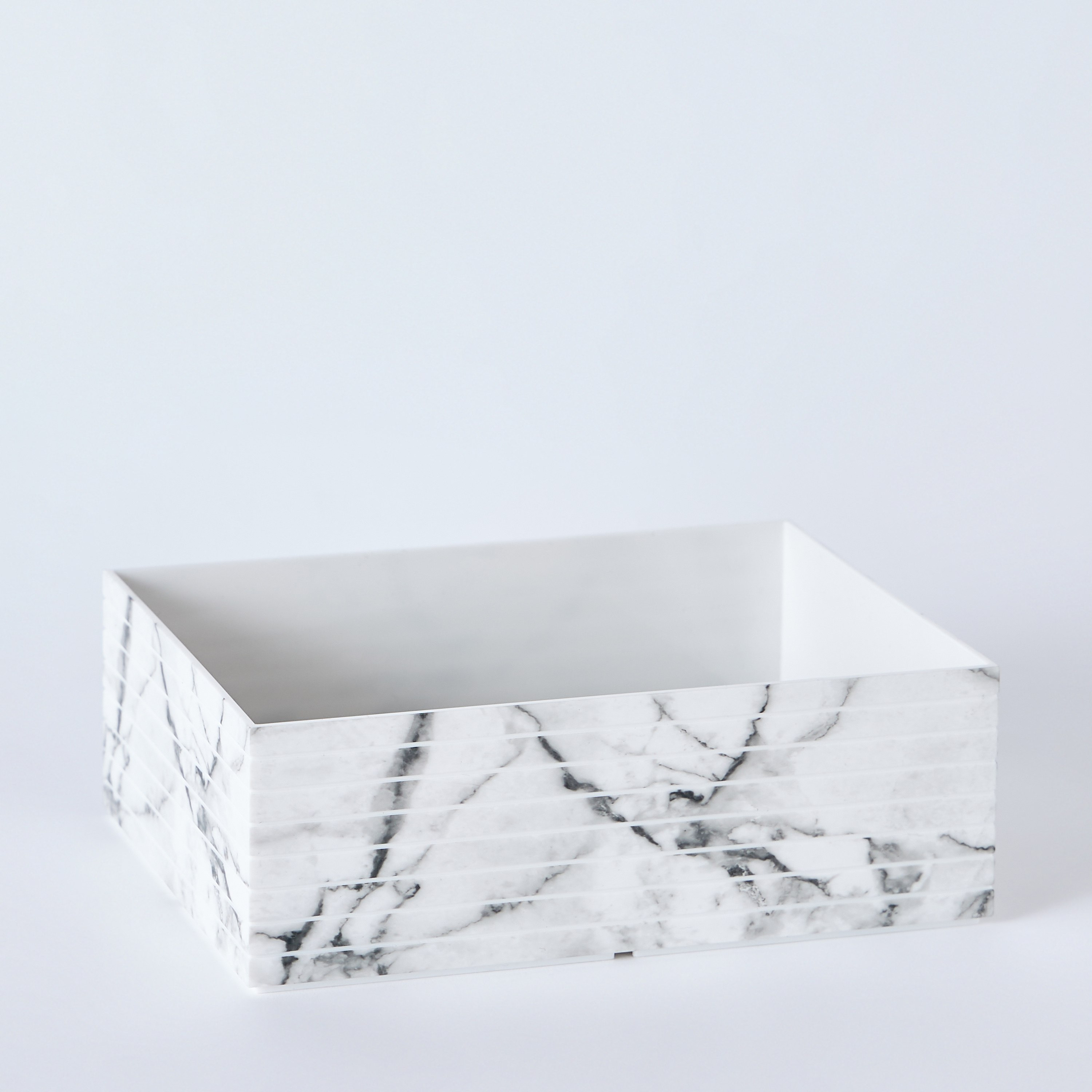 حامل مجوهرات رخامي صغير قابل للتكديس ببطانة لبّاد - 22x16x7.7 سم-hbxbedroom-bedroomaccessories-jewelleryboxesandholders-image-6