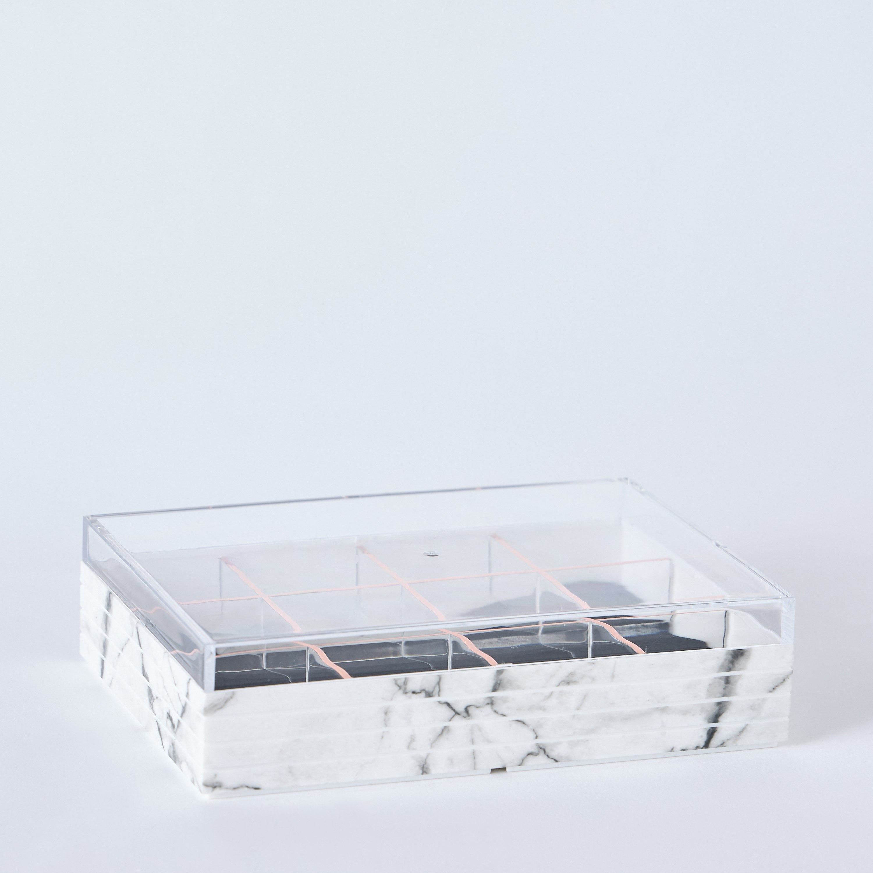 حامل مجوهرات رخامي 12 قسم ببطانة لبّاد قابلة للإزالة وغطاء - 22x16x6 سم-hbxbedroom-bedroomaccessories-jewelleryboxesandholders-image-6
