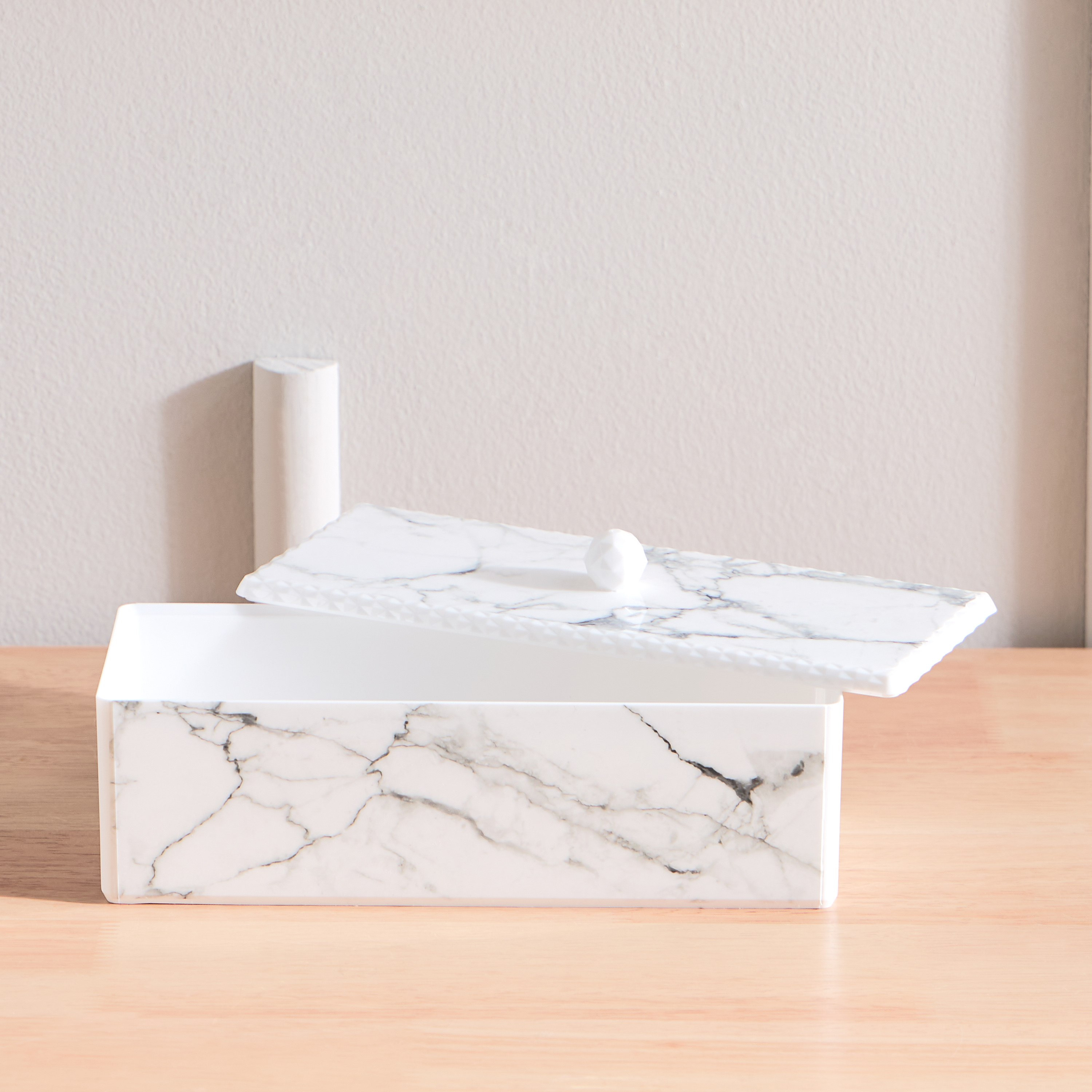 صندوق مستحضرات تجميل رخامي - 23.3x9.5x9.3 سم-hbxbedroom-bedroomaccessories-jewelleryboxesandholders-image-3