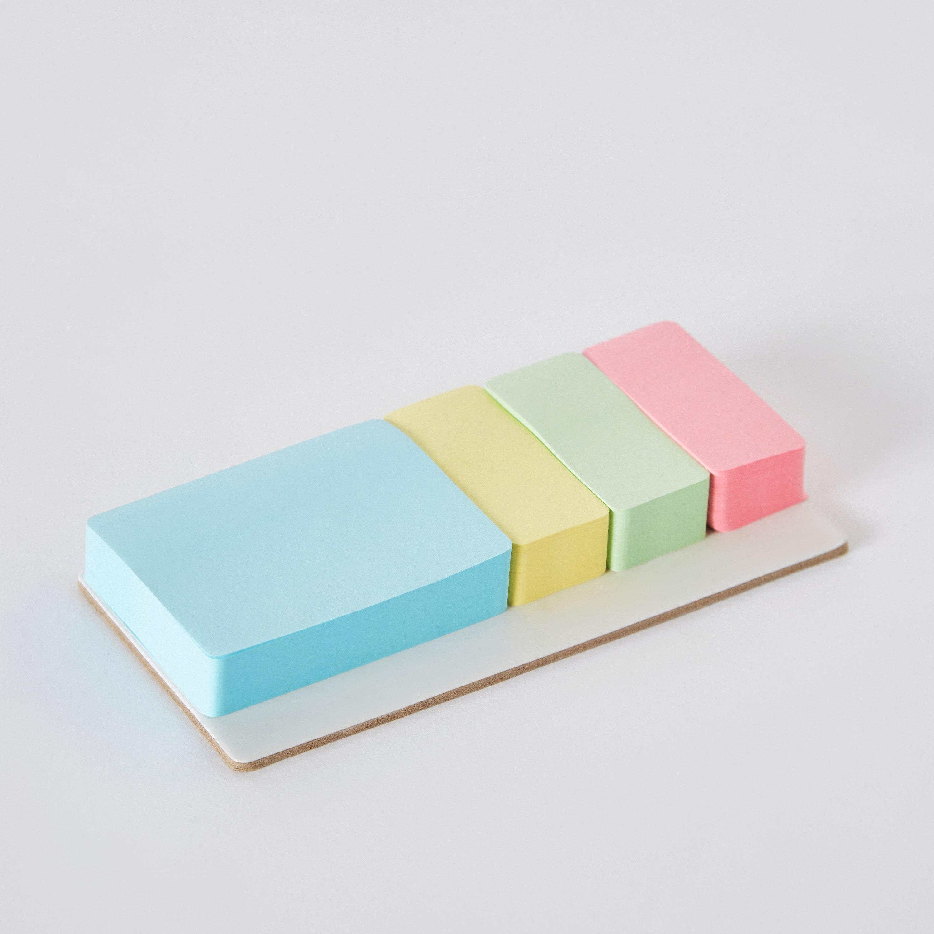 ورق مذكرة من أوريون - 14.5x6.5x1.8 سم-hbxkidsandyouth-playroom-stationery-image-4
