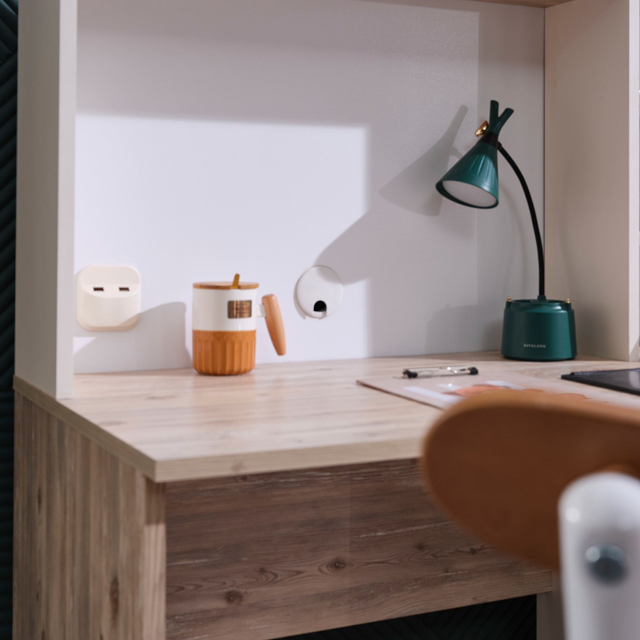 مكتب دراسة ذكي ووحدة تخزين من ميدو-hbxfurniture-office-desks-image-5