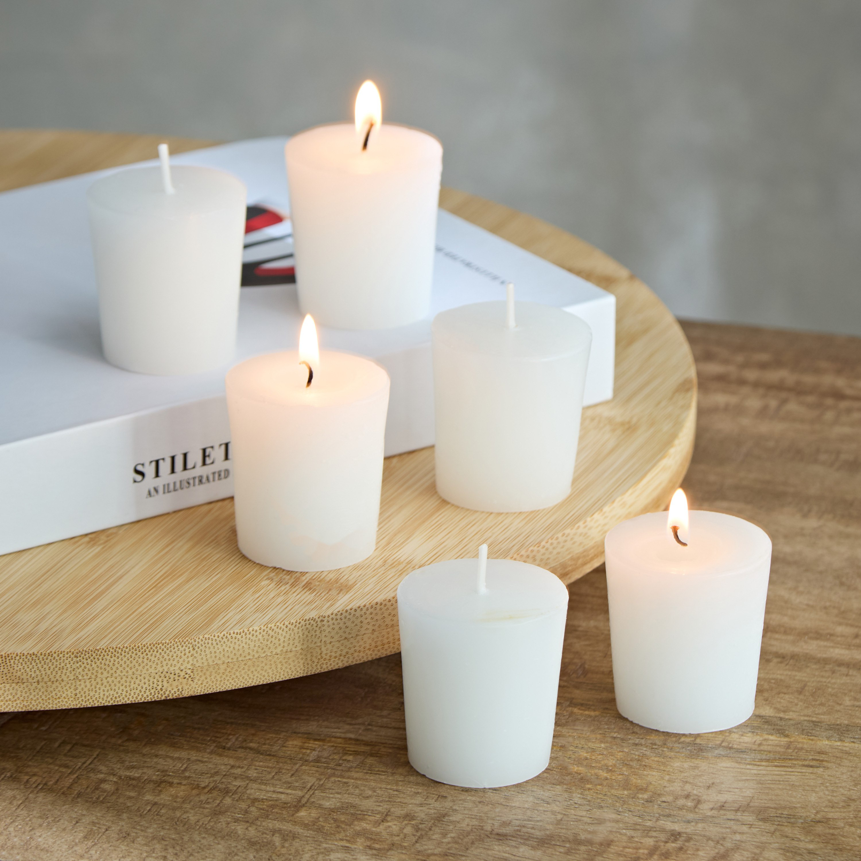 طقم شموع فوتيف 6 قطع بالمسك الأبيض والفانيليا الدافئة من قارا - 48 جم-hbxlivingroom-decorandaccessories-candles-image-2