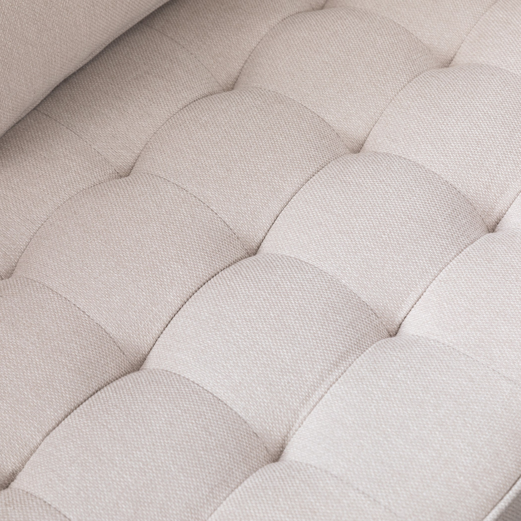 كنبة قماش مقعدين مع 2 وسادة مستديرة من كينزي-hbxlivingroom-sofasandarmchairs-sofas-image-13