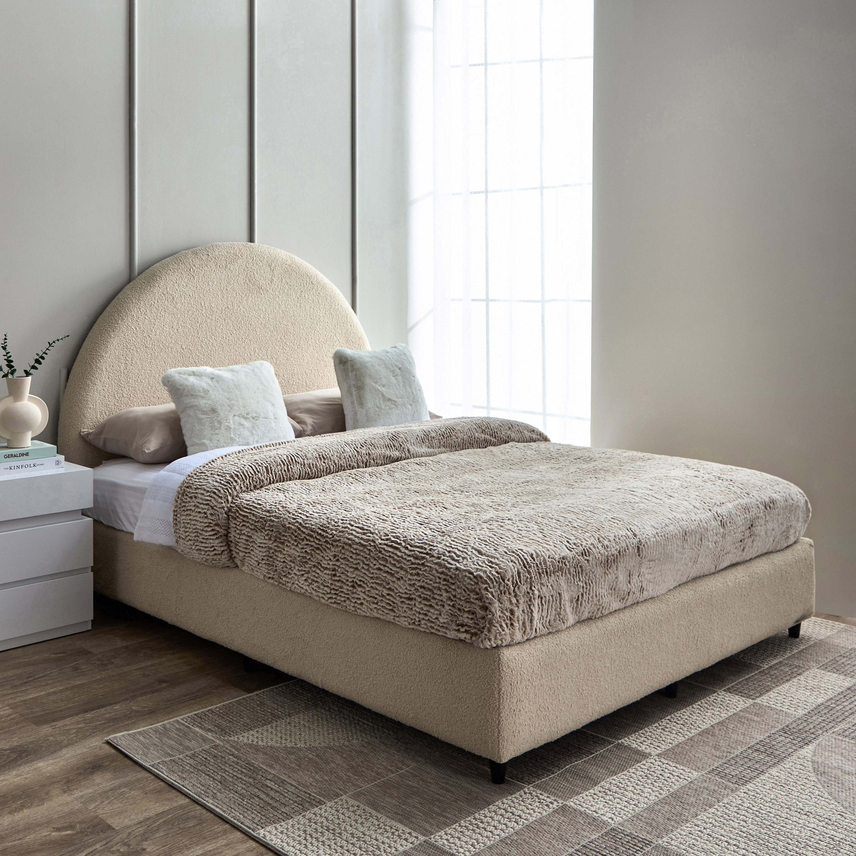 سرير كوين منجد من آي كلود - 160x200 سم-hbxbedroom-bedsandbedsets-beds-queen-image-1