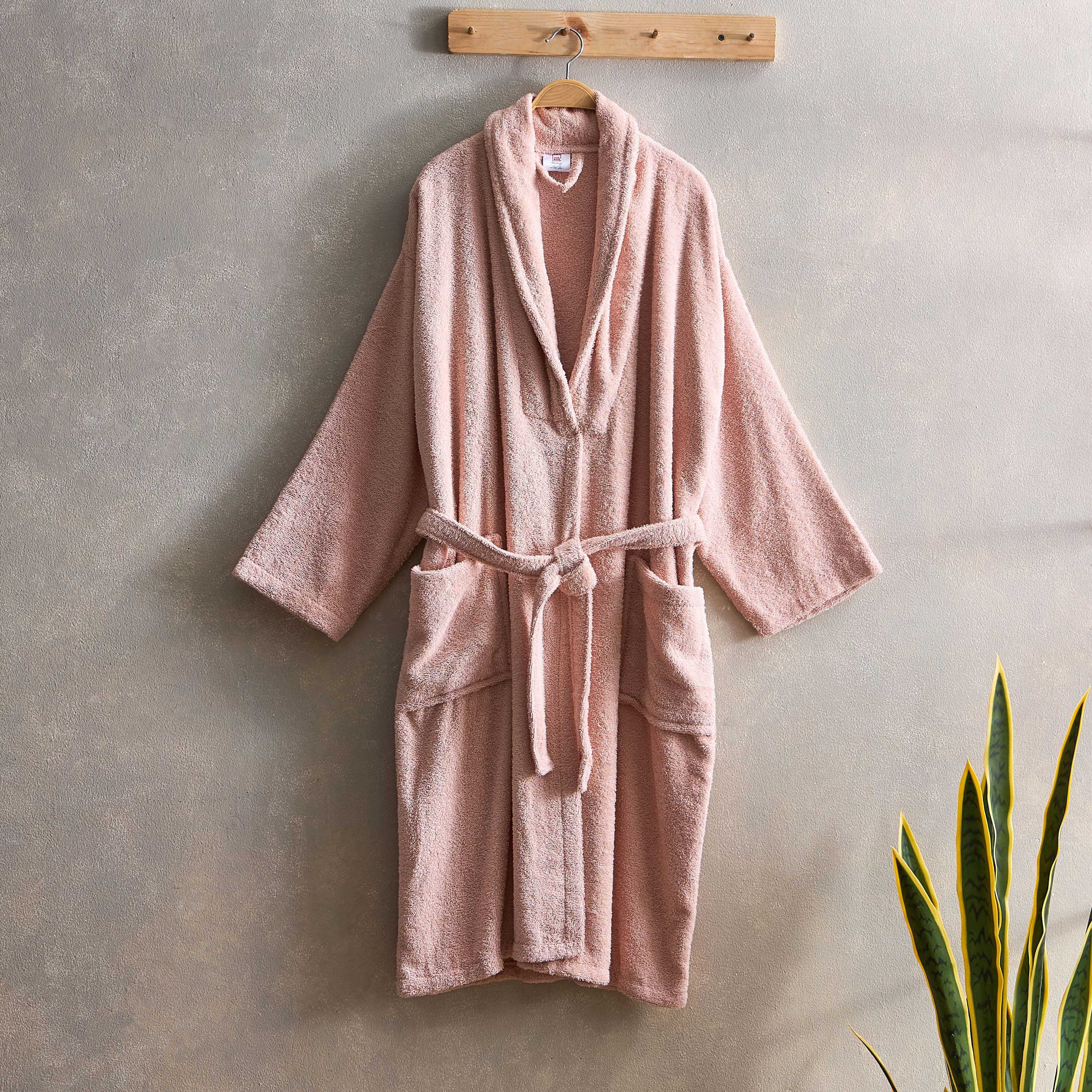 روب حمّام منسدل للبالغين من إسنشيال - متوسط-hbxbathroom-bathroomtextiles-image-1