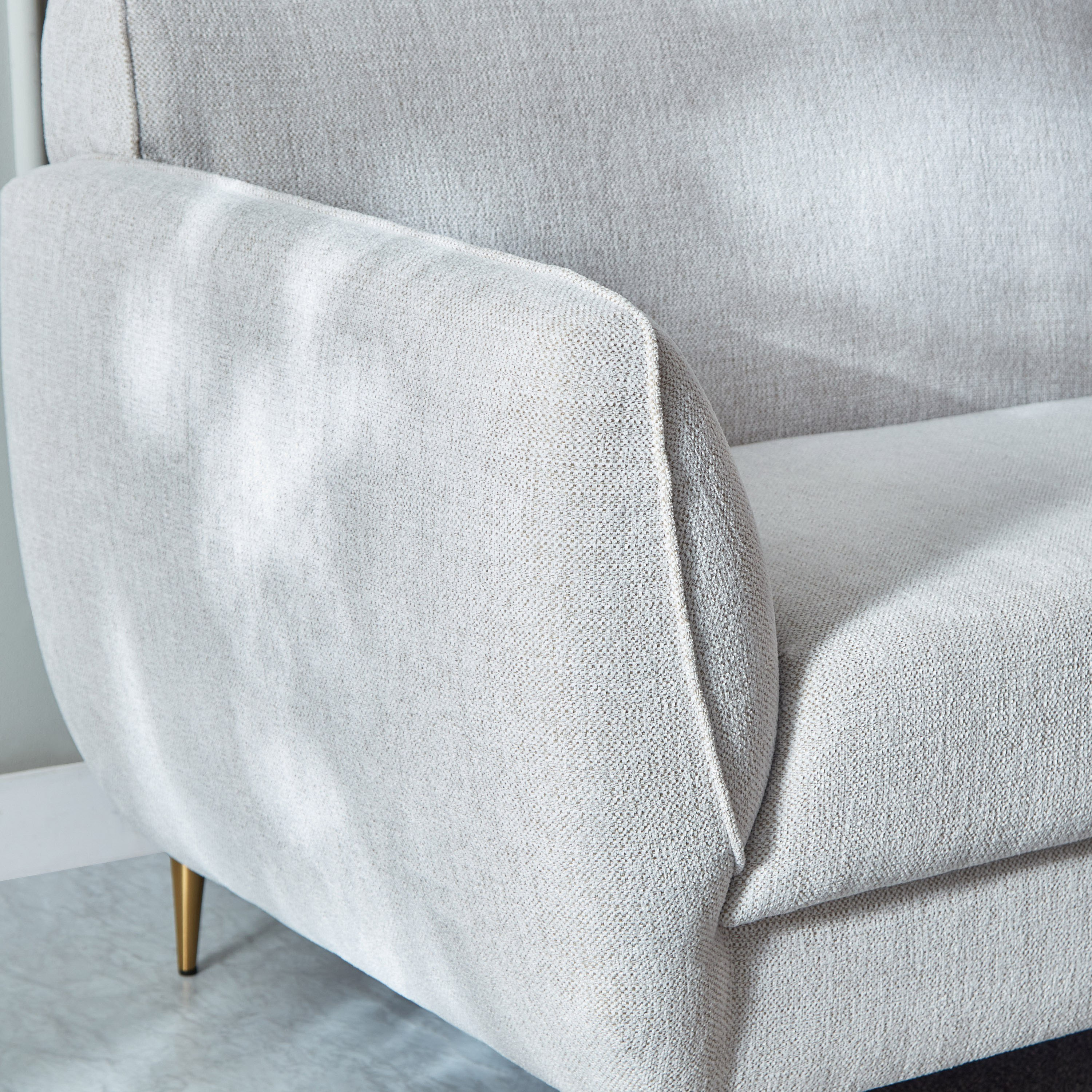 كنبة قماش مقعدين مع وسادتين من تيهاني إن إكس تي-hbxlivingroom-sofasandarmchairs-sofas-image-6