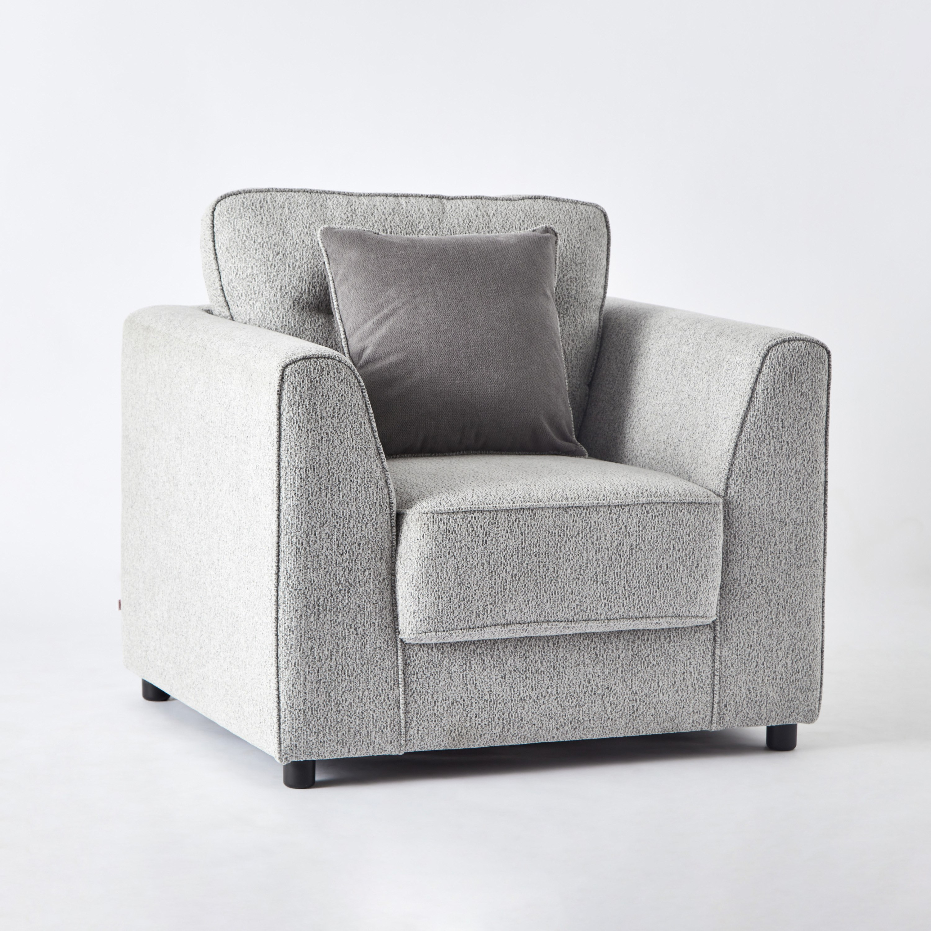 كنبة كرسي قماشي بذراعين مع وسادة من نتوارك إن إكس تي-hbxlivingroom-sofasandarmchairs-sofas-image-11