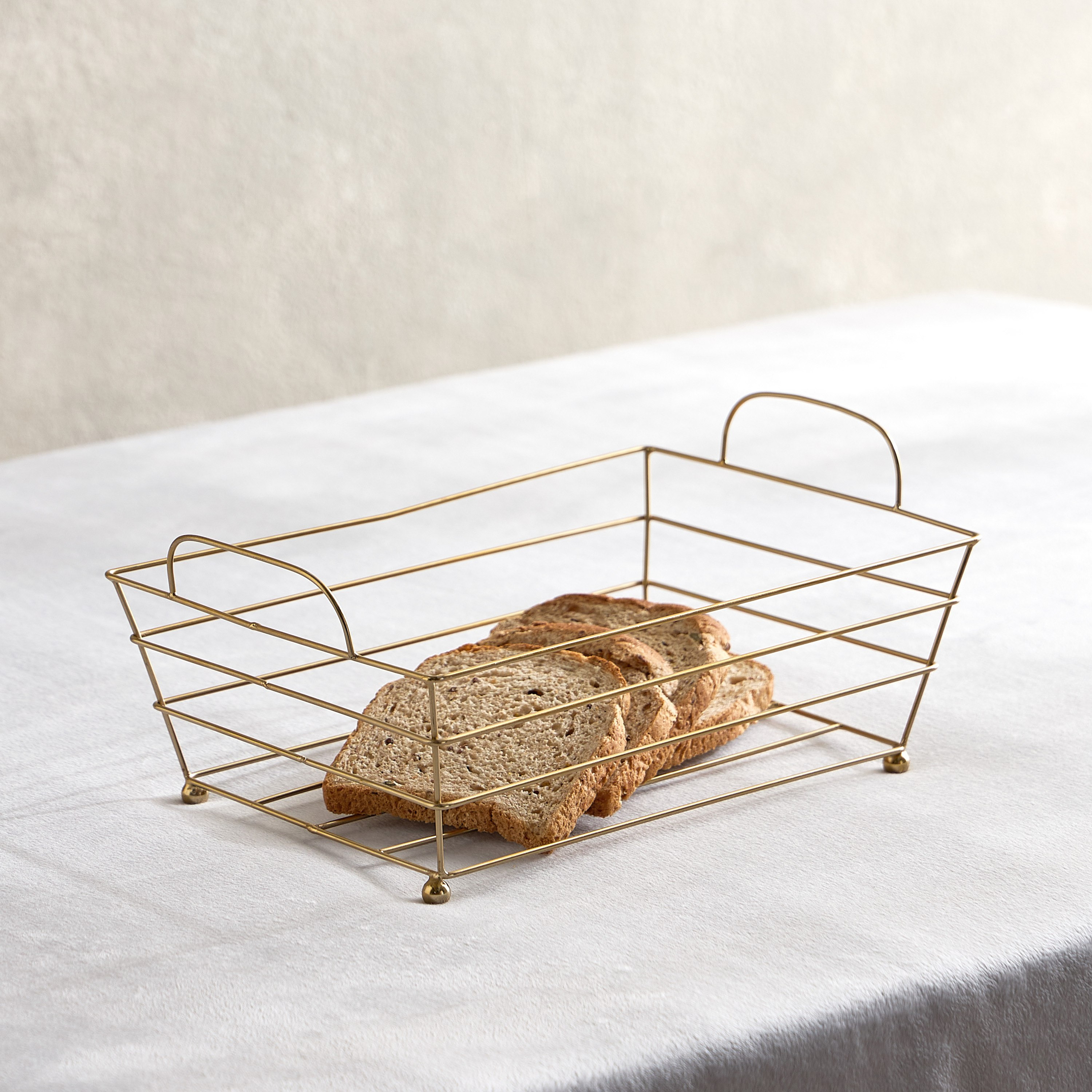 Royal Bread Basket-hbxdecorandfurnishings-tabletop-serveware-image-1