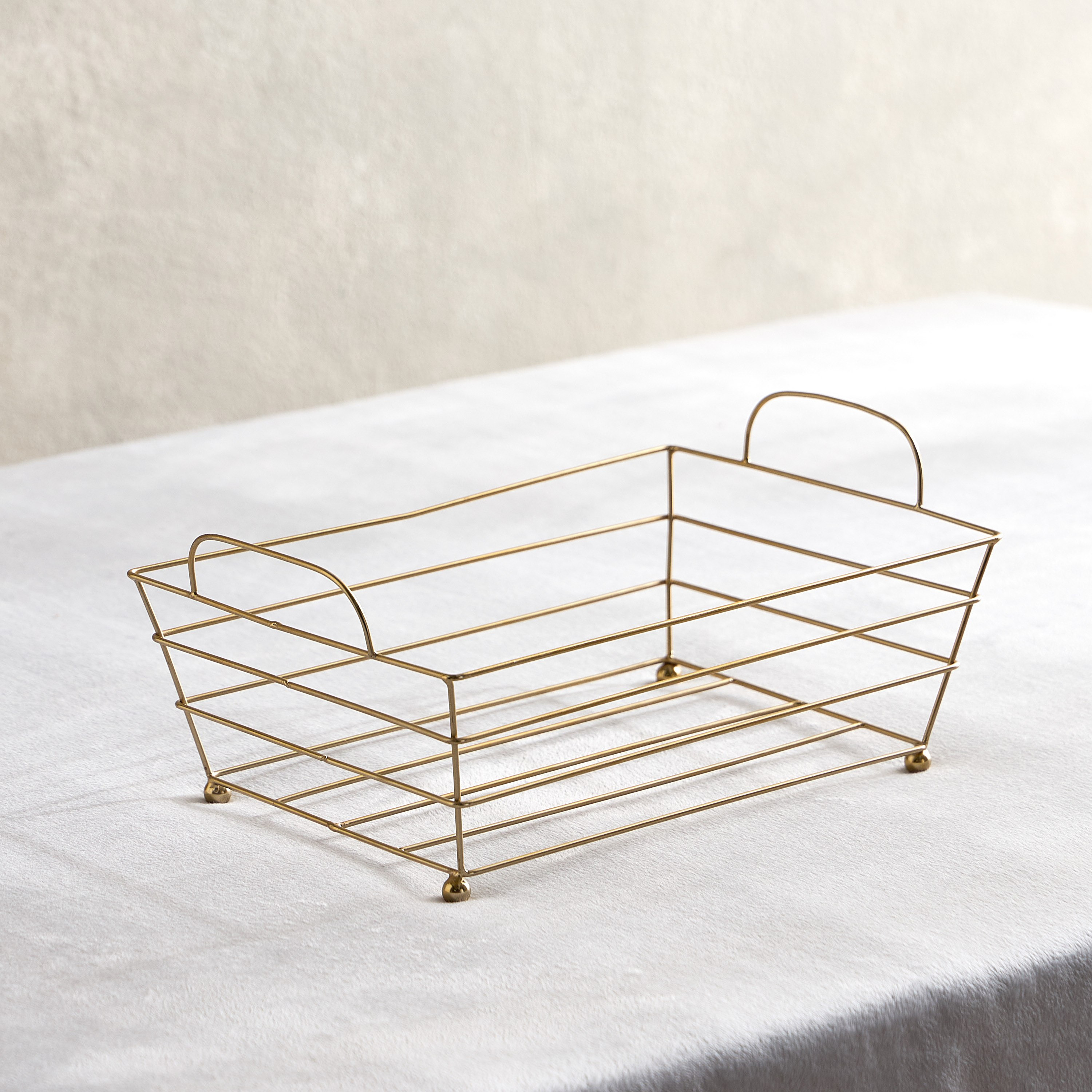 Royal Bread Basket-hbxdecorandfurnishings-tabletop-serveware-image-2