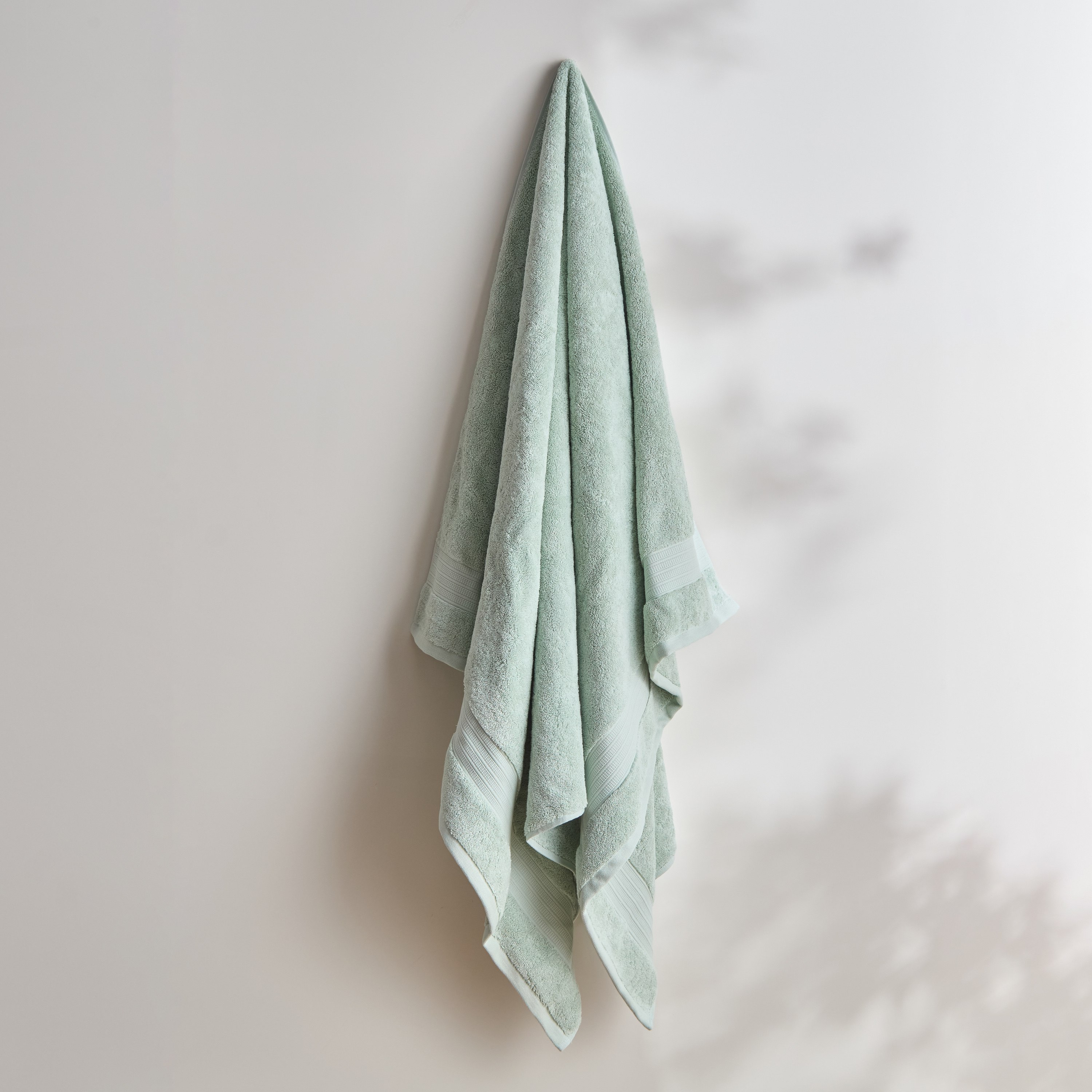 منشفة حمّام من إير ريتش - 150x90 سم-hbxbathroom-bathroomtextiles-image-1