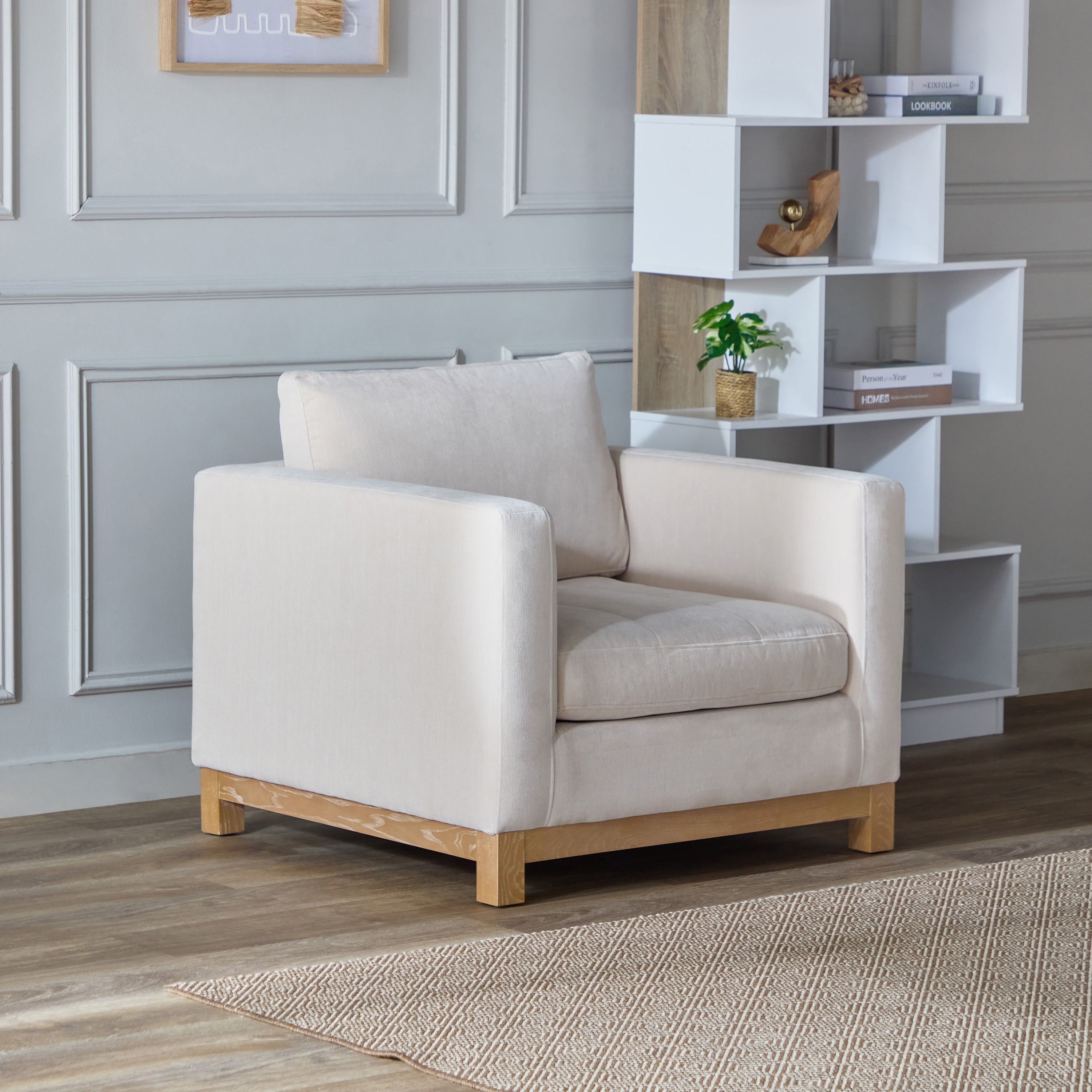 كنبة قماش بمساند ذراعين من براسيكا-hbxfurniture-sofasandarmchairs-armchairs-image-1
