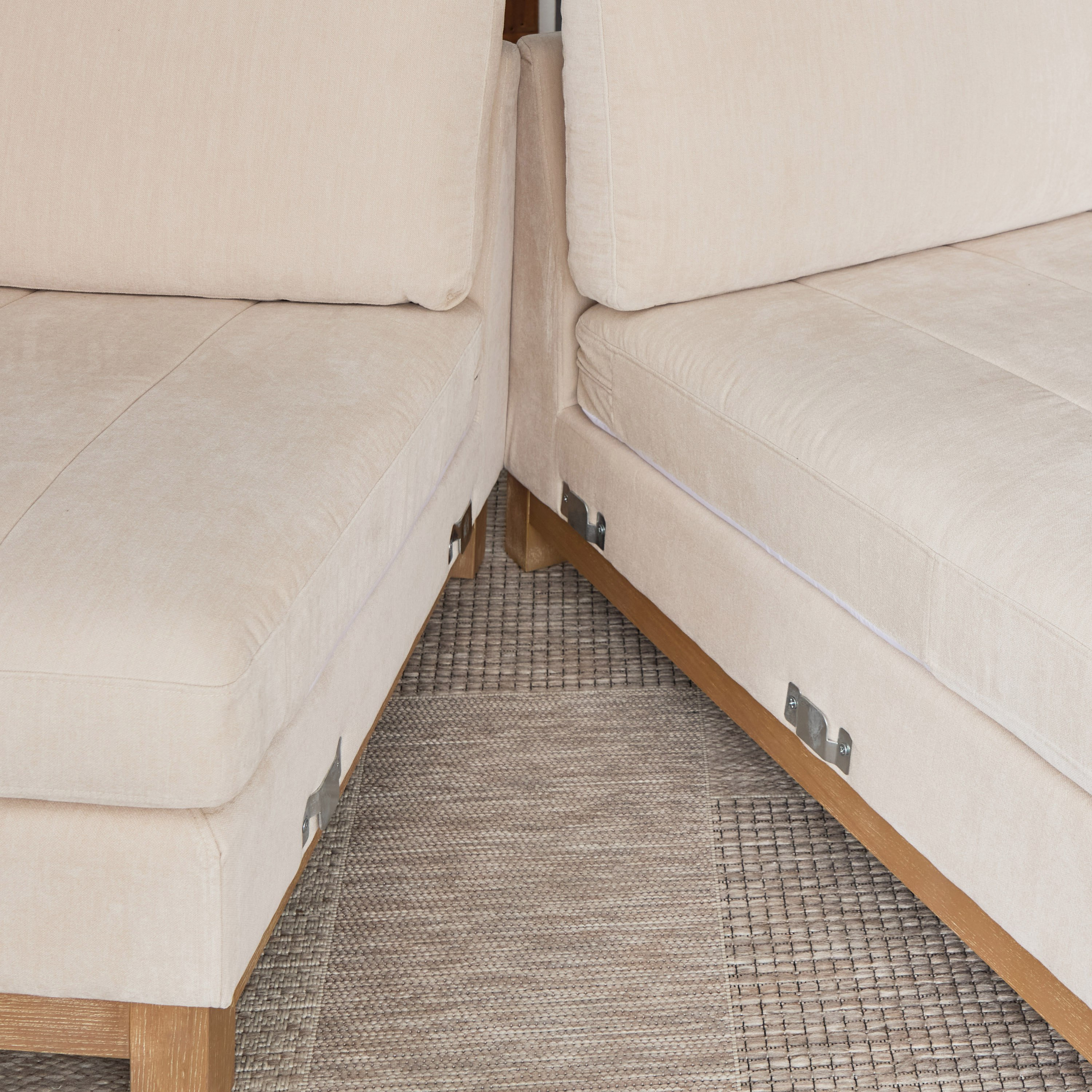 كنبة ركنية قماش يسرى 4 مقاعد من براسيكا-hbxlivingroom-sofasandarmchairs-cornersofas-image-9