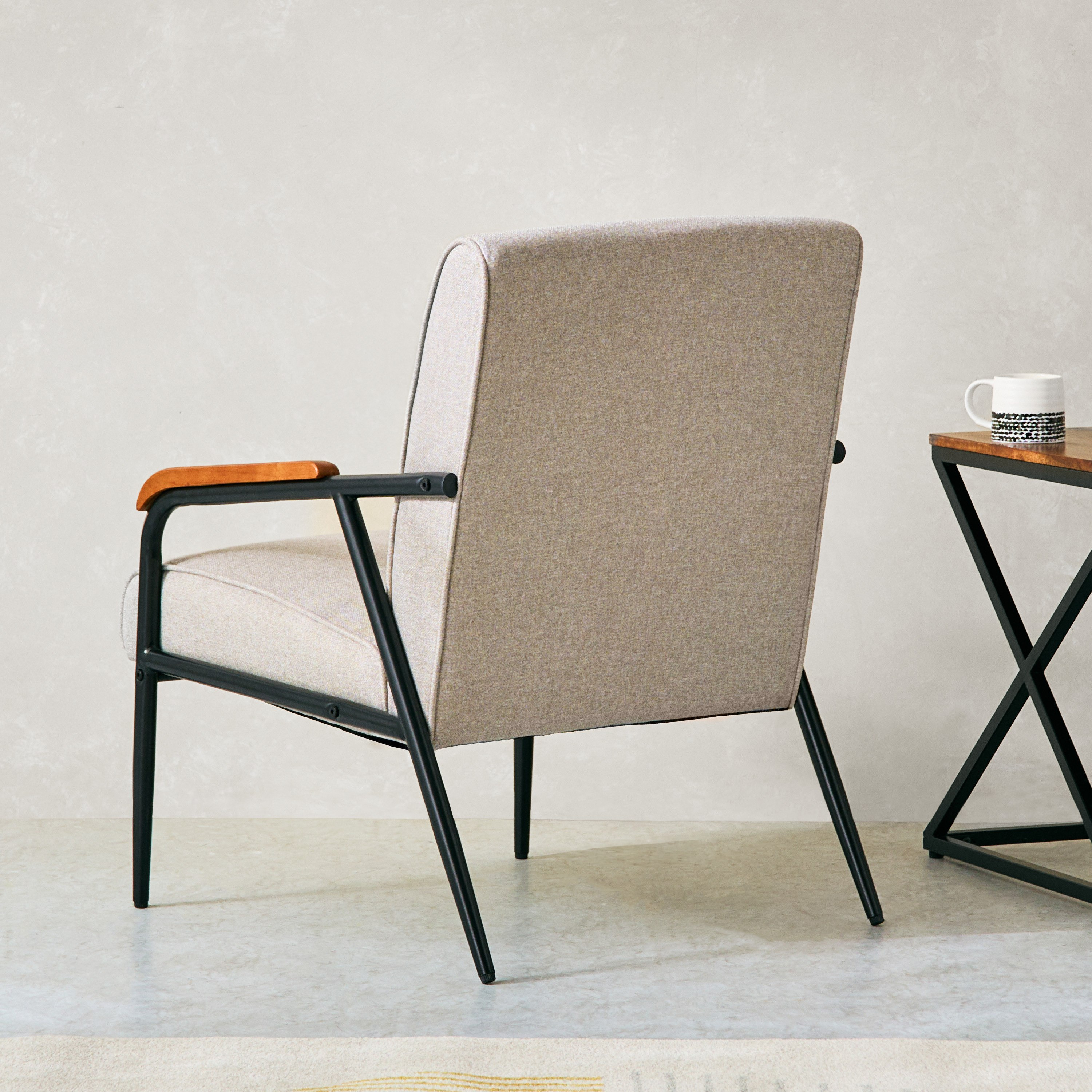كرسي قماش مع وسادة من فيدا-hbxlivingroom-sofasandarmchairs-easychairs-image-3