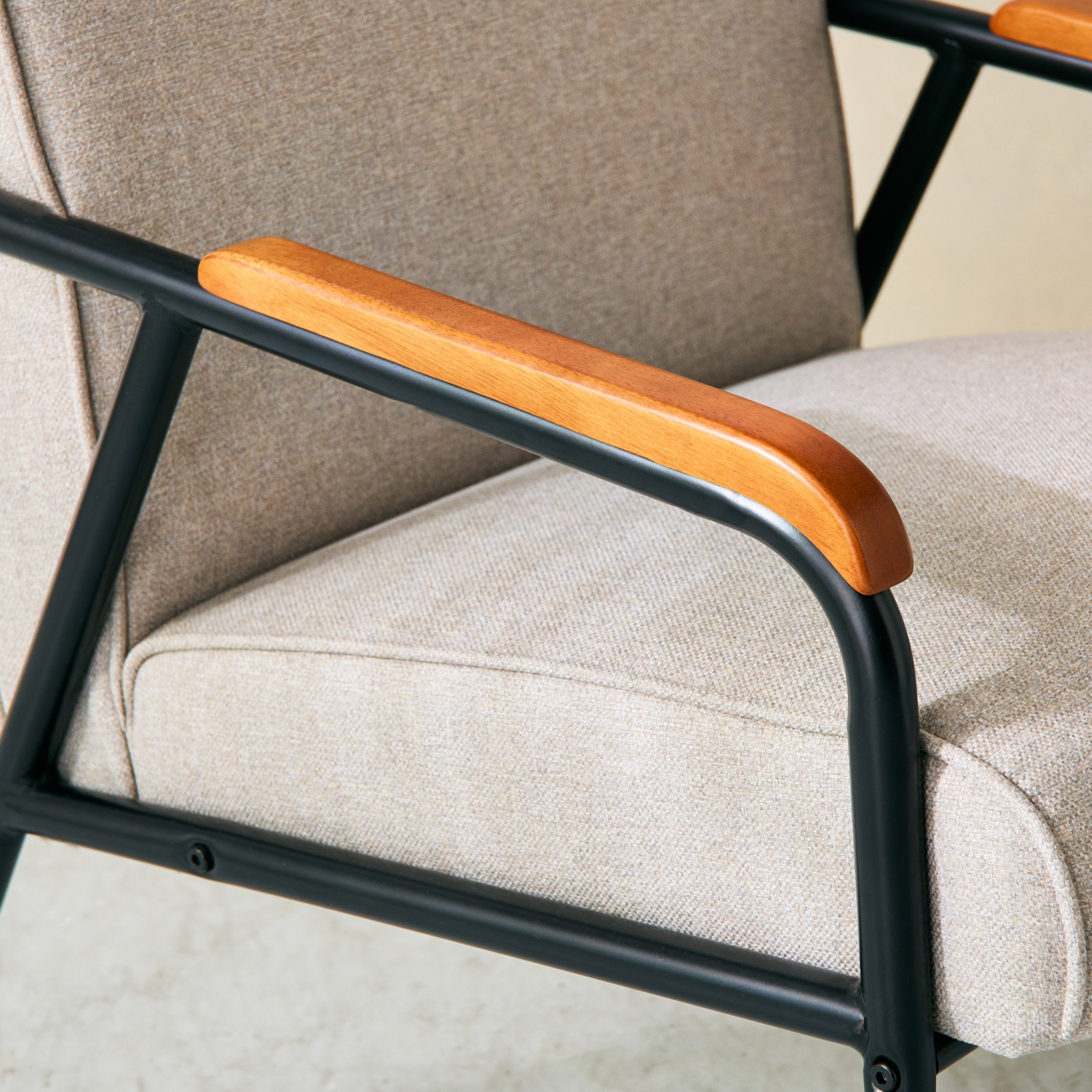 كرسي قماش مع وسادة من فيدا-hbxlivingroom-sofasandarmchairs-easychairs-image-5