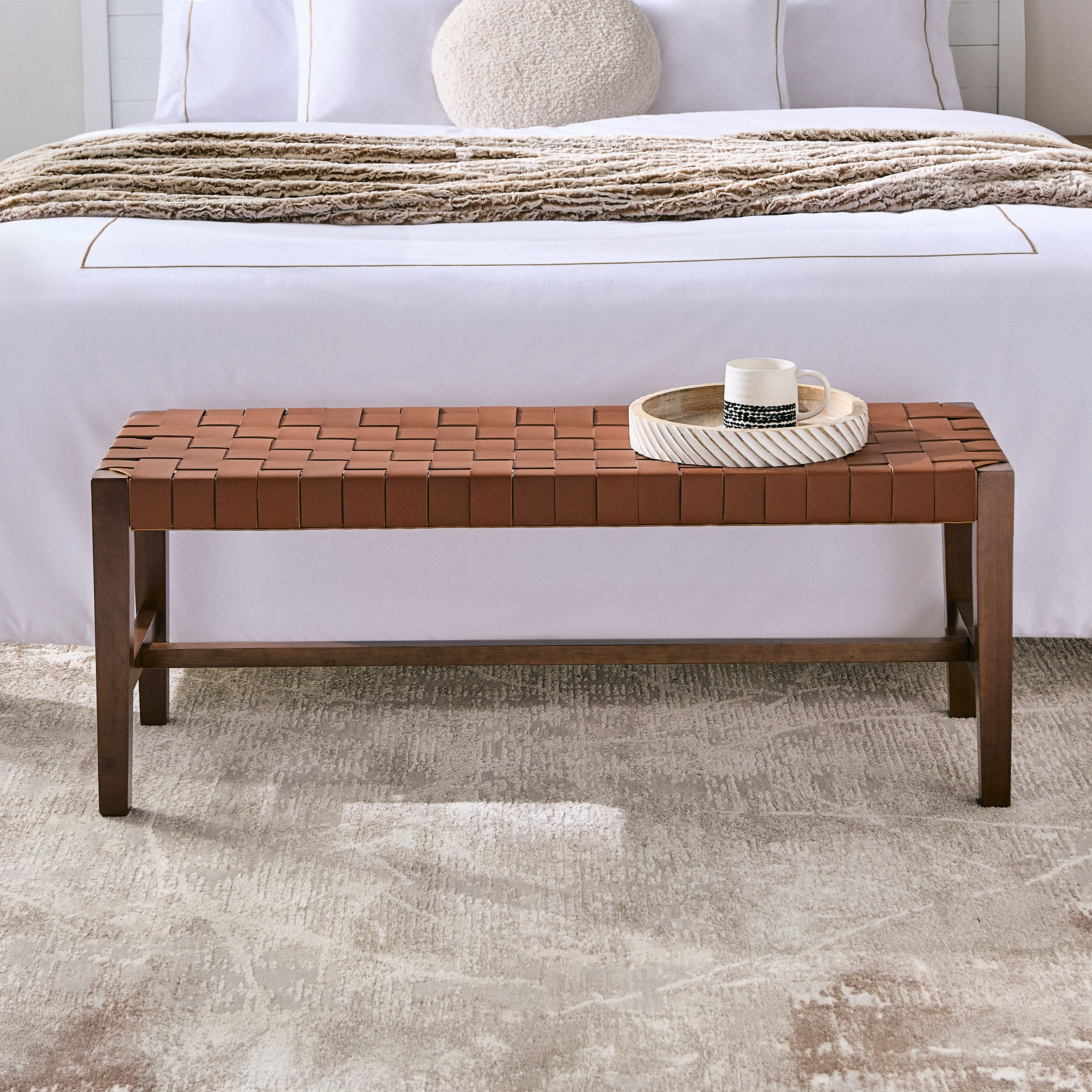 مقعد بنش بإطار من خشب الجوز من سافانا-hbxfurniture-sofasandarmchairs-benches-image-2