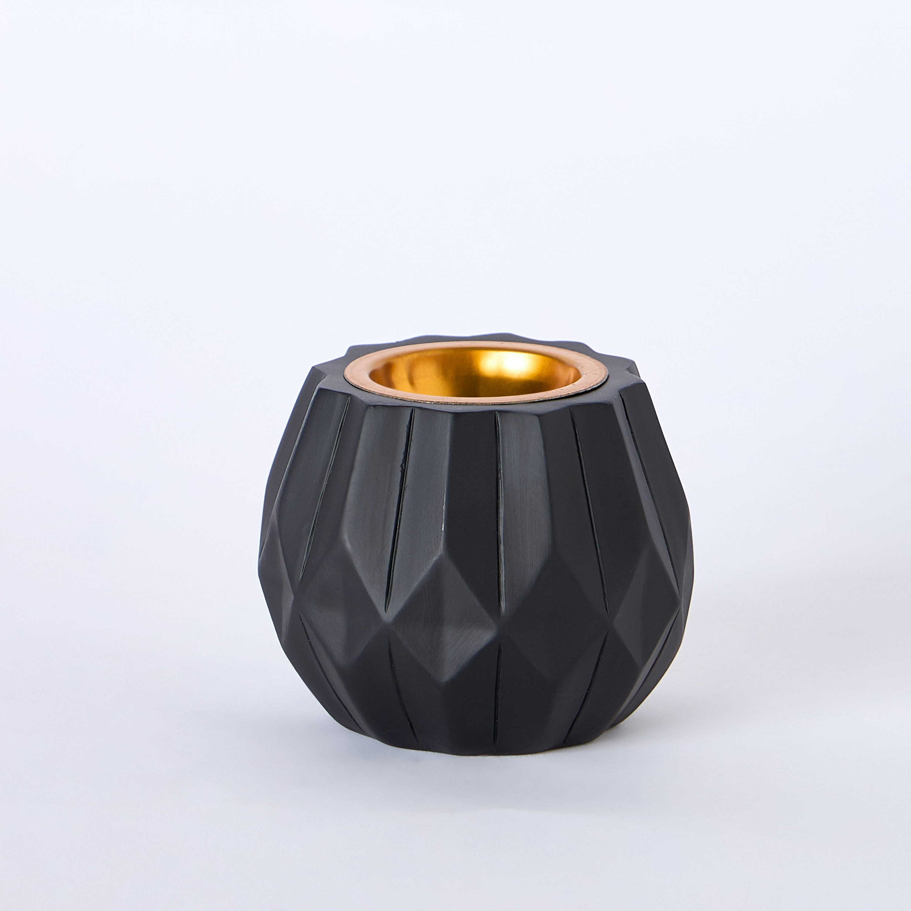 مبخرة بورسلان بوليجون من كالي- 9x9x7.5 سم-hbxbedroom-homefragrance-diffusers-image-5
