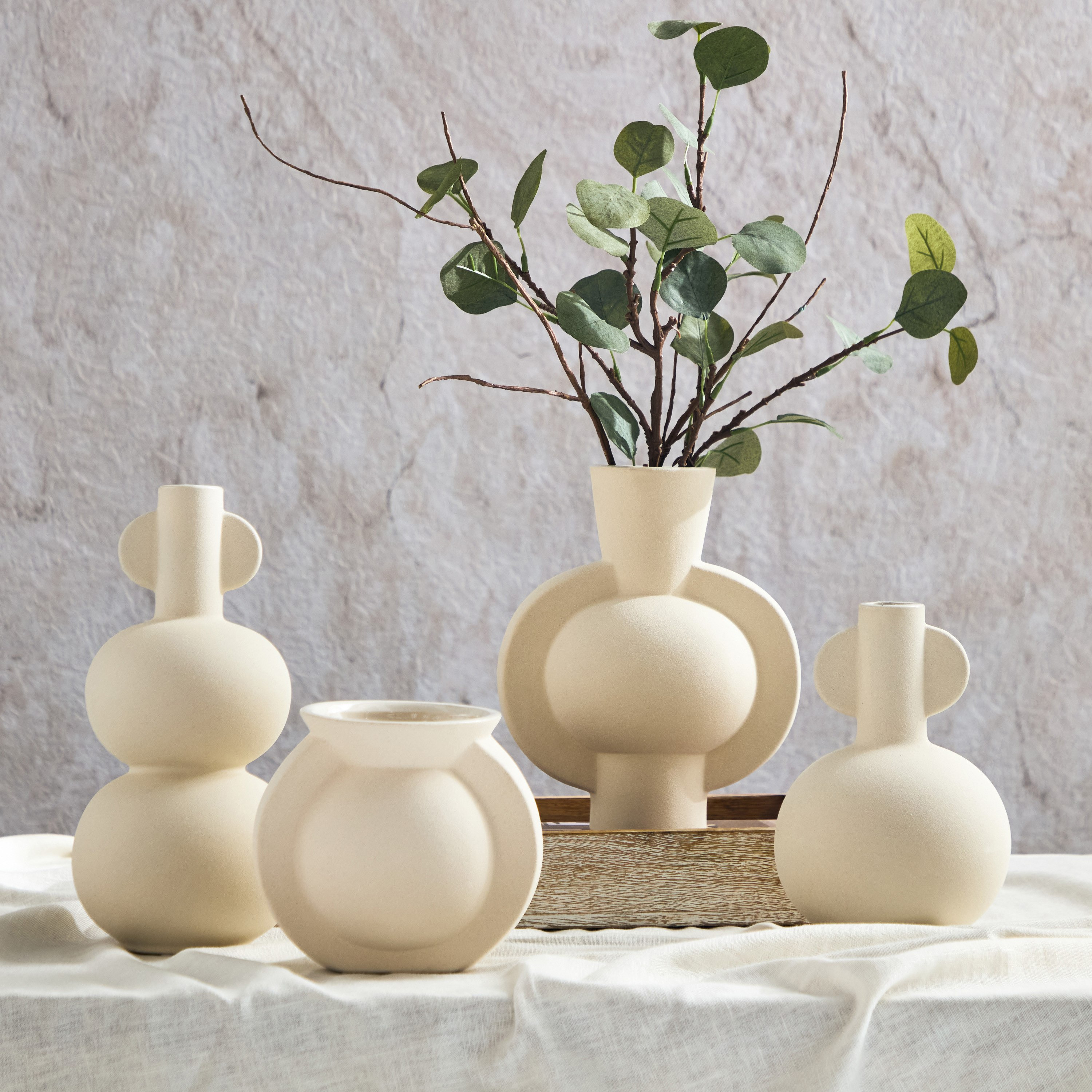 مزهرية سيراميك عضوية من كوين - 19.5x13.7x23.5 سم-hbxbedroom-decorandaccessories-vases-image-4