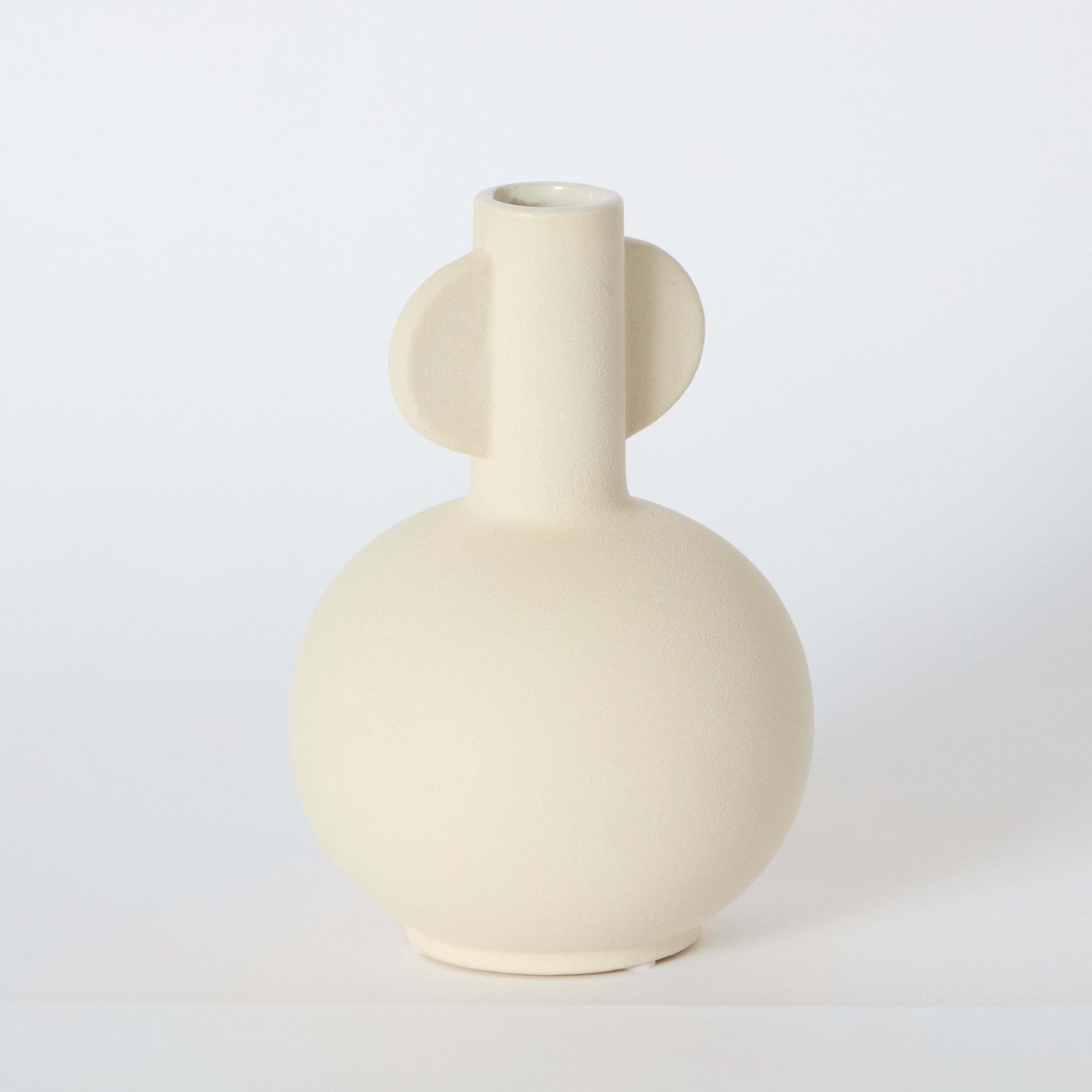 مزهرية سيراميك عضوية من كوين - 14x14x20.7 سم-hbxbedroom-decorandaccessories-vases-image-5