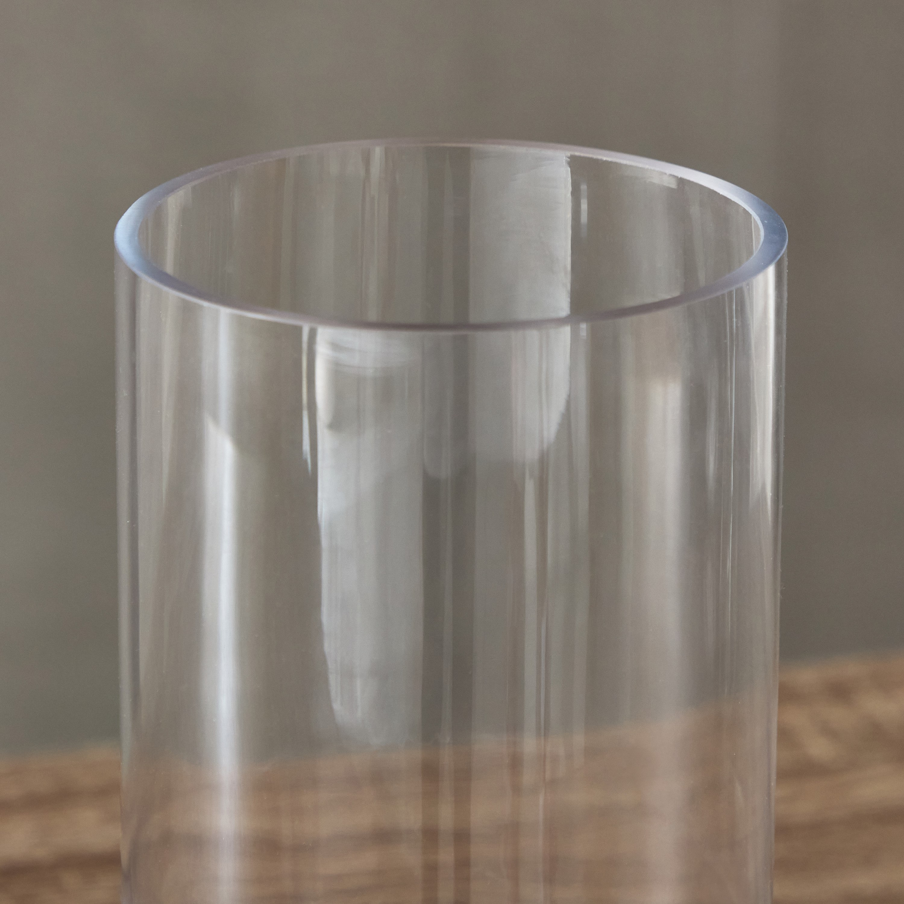 مزهرية زجاج بقاعدة بولب من إكلات - 11x17x30 سم-hbxbedroom-decorandaccessories-vases-image-3