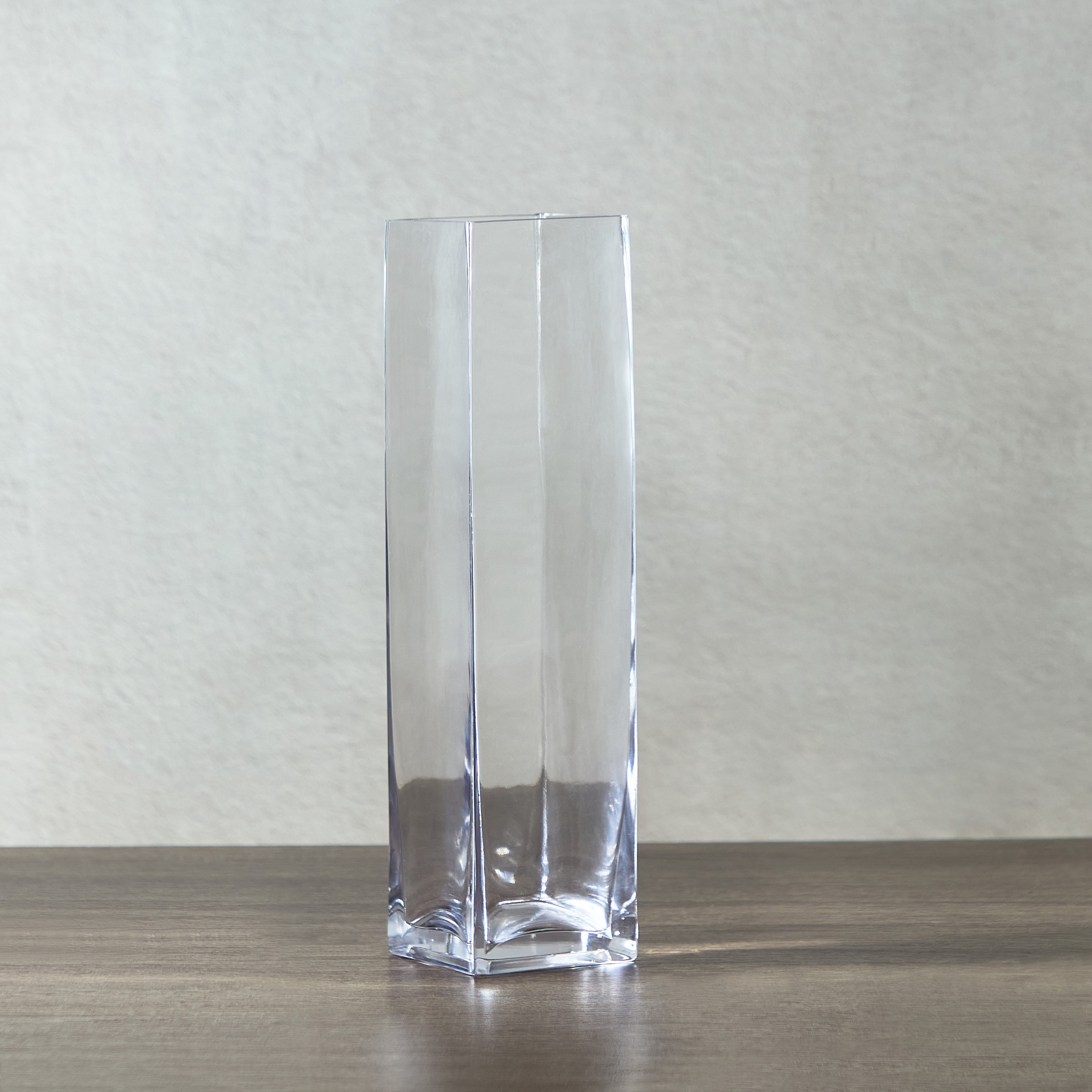 مزهرية زجاج عصرية جيو من إكلات - 10x10x40 سم-hbxbedroom-decorandaccessories-vases-image-2