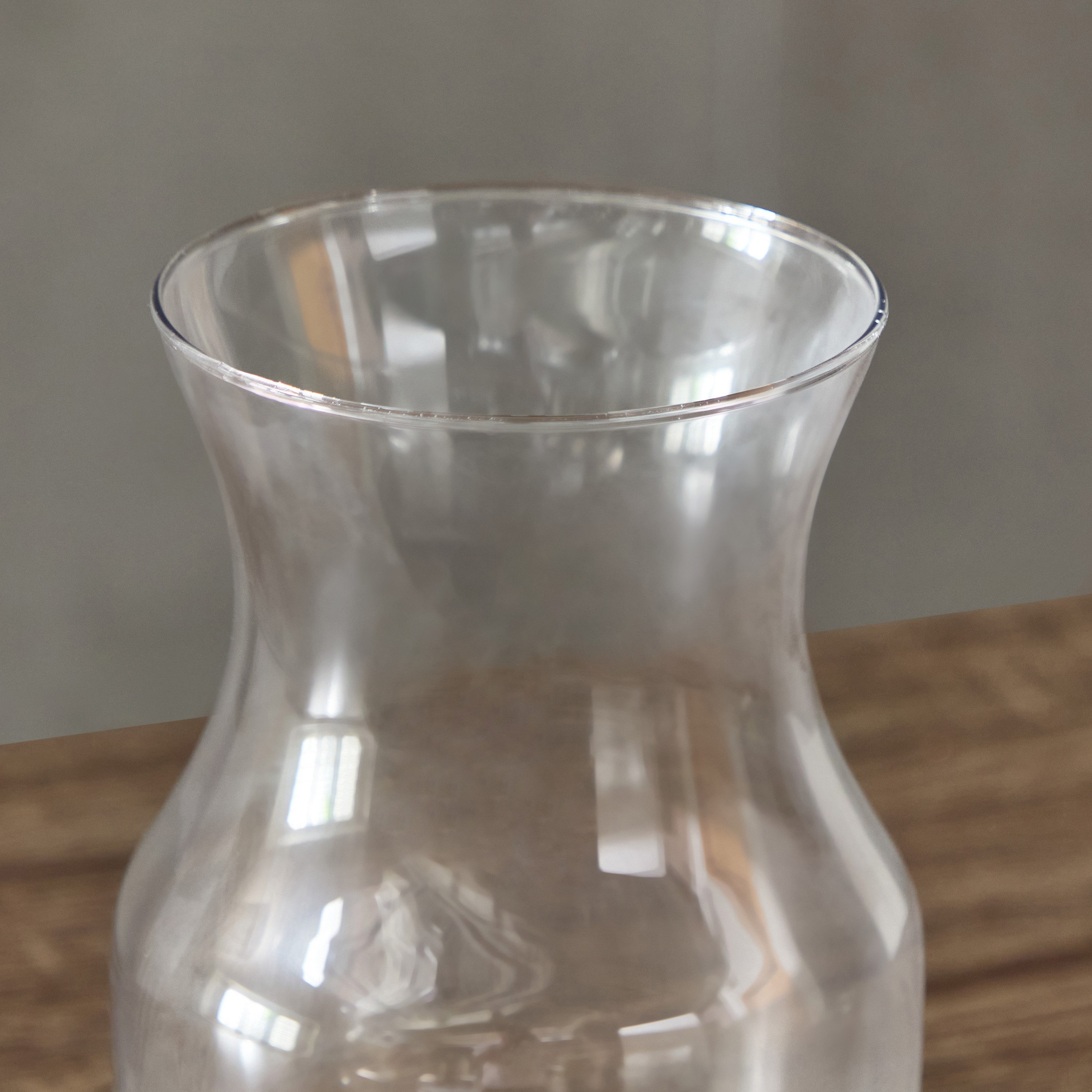 Eclat Wide Mouth Glass Vase - 11x13.5x22 cm-hbxbedroom-decorandaccessories-vases-image-3