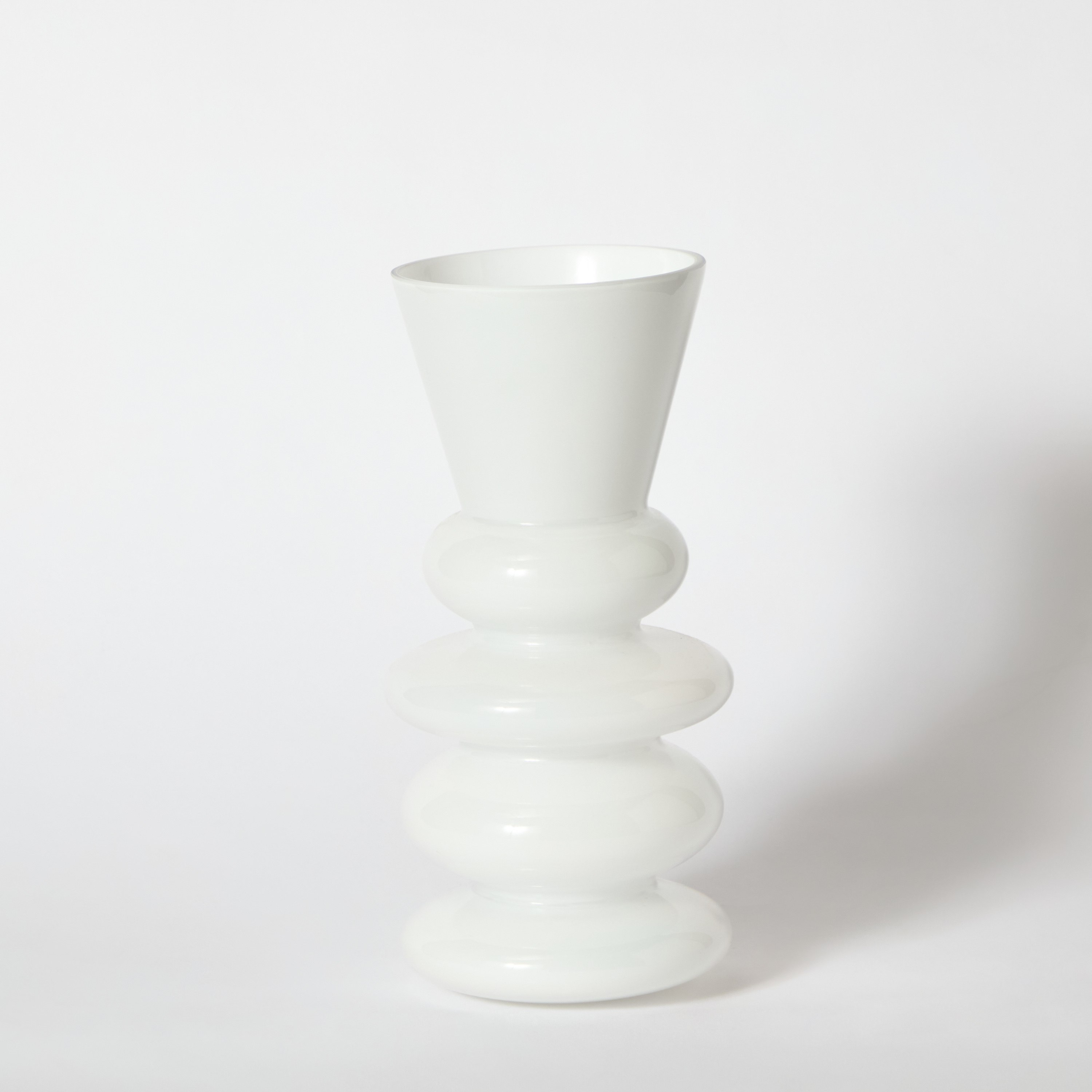 مزهرية زجاج من إكلات - 11x12x27 سم-hbxbedroom-decorandaccessories-vases-image-5