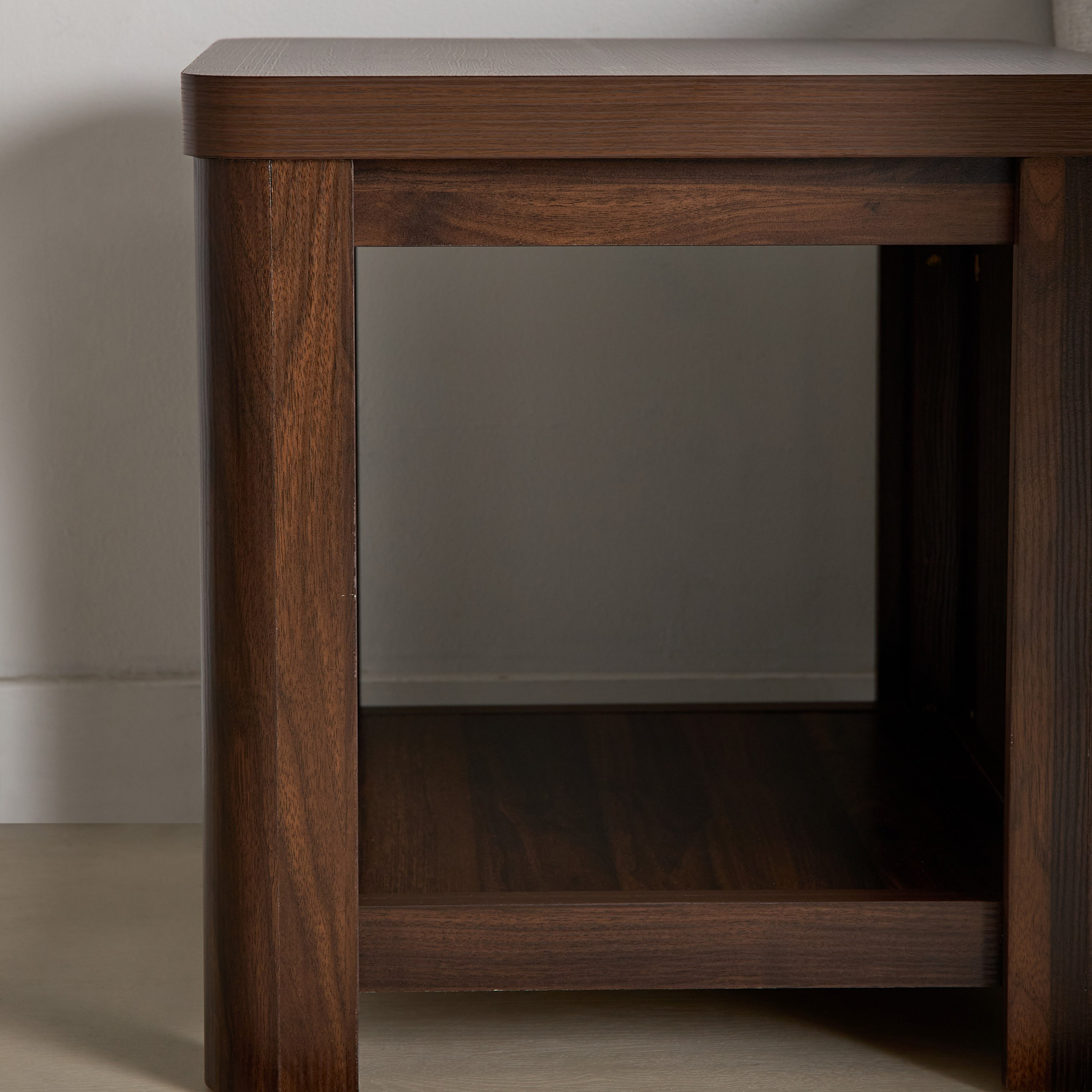 طاولة جانبية من أوليفوز-hbxfurniture-livingroom-endtables-image-4