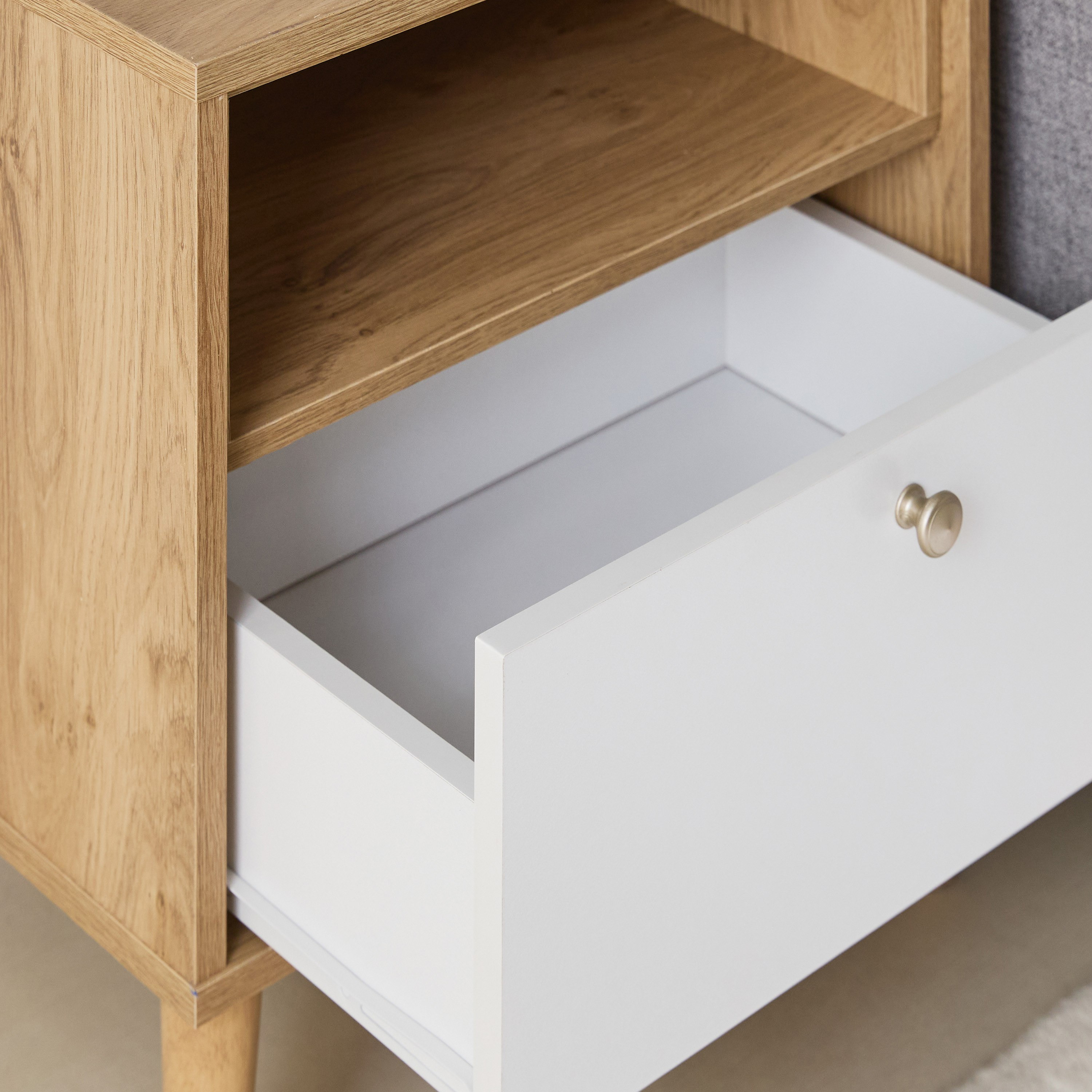 طاولة جانبيّة بدرج من ناتاليا-hbxfurniture-livingroom-endtables-image-5