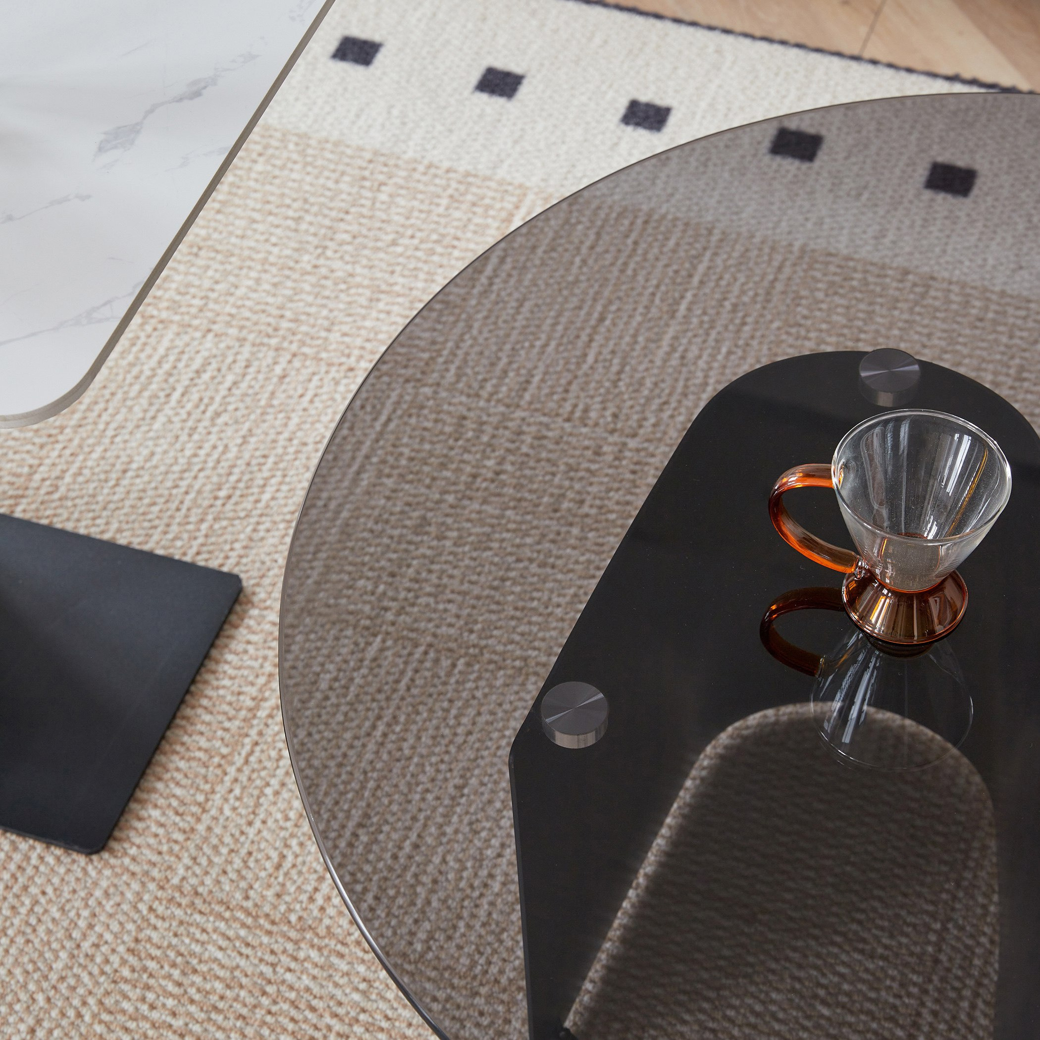 طقم طاولات قهوة من الزجاج والحجر الملبد - قطعتين من ساليرنو-hbxlivingroom-tablesandstands-coffeetables-image-3