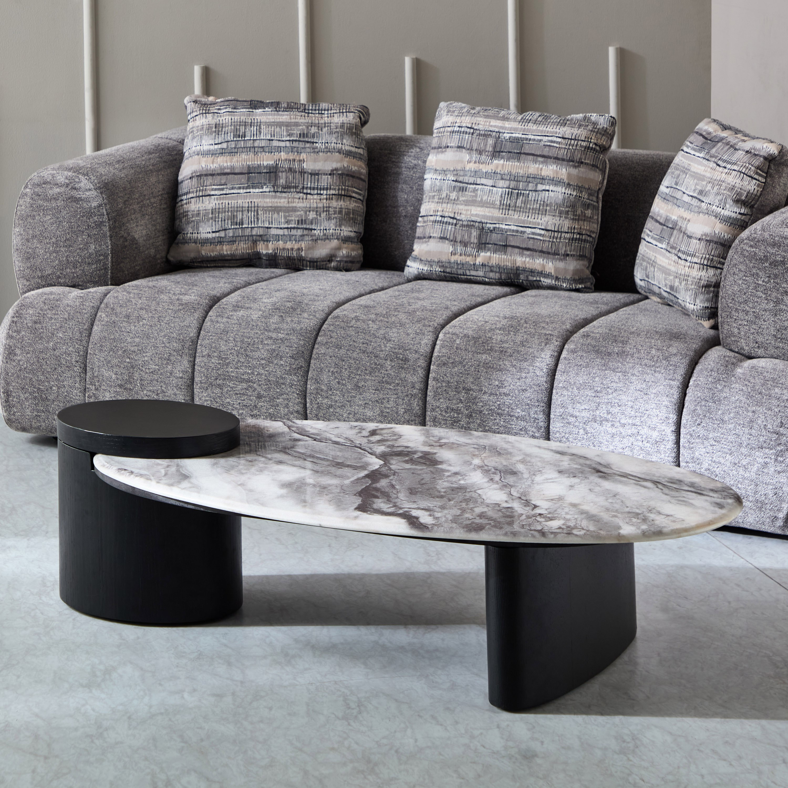 طاولة قهوة بسطح رخام من أفونديل-hbxlivingroom-tablesandstands-coffeetables-image-2