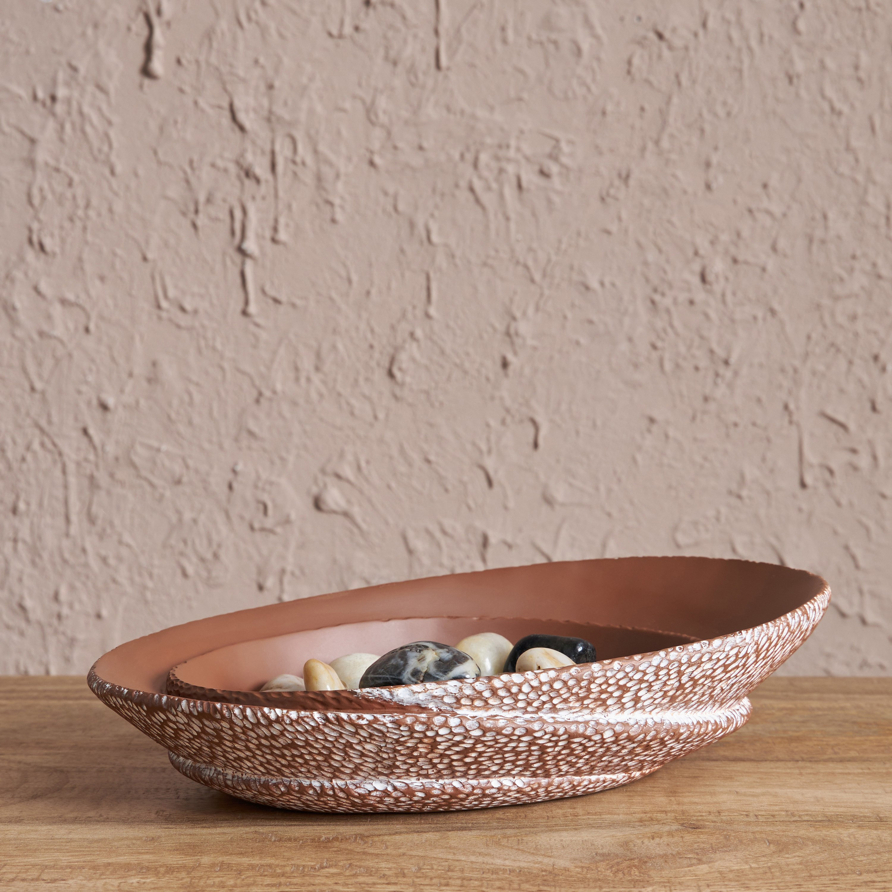 وعاء بتصميم جوز الهند من ريك - 28x18x9 سم-hbxdecorandfurnishings-homeaccessories-bowls-image-1