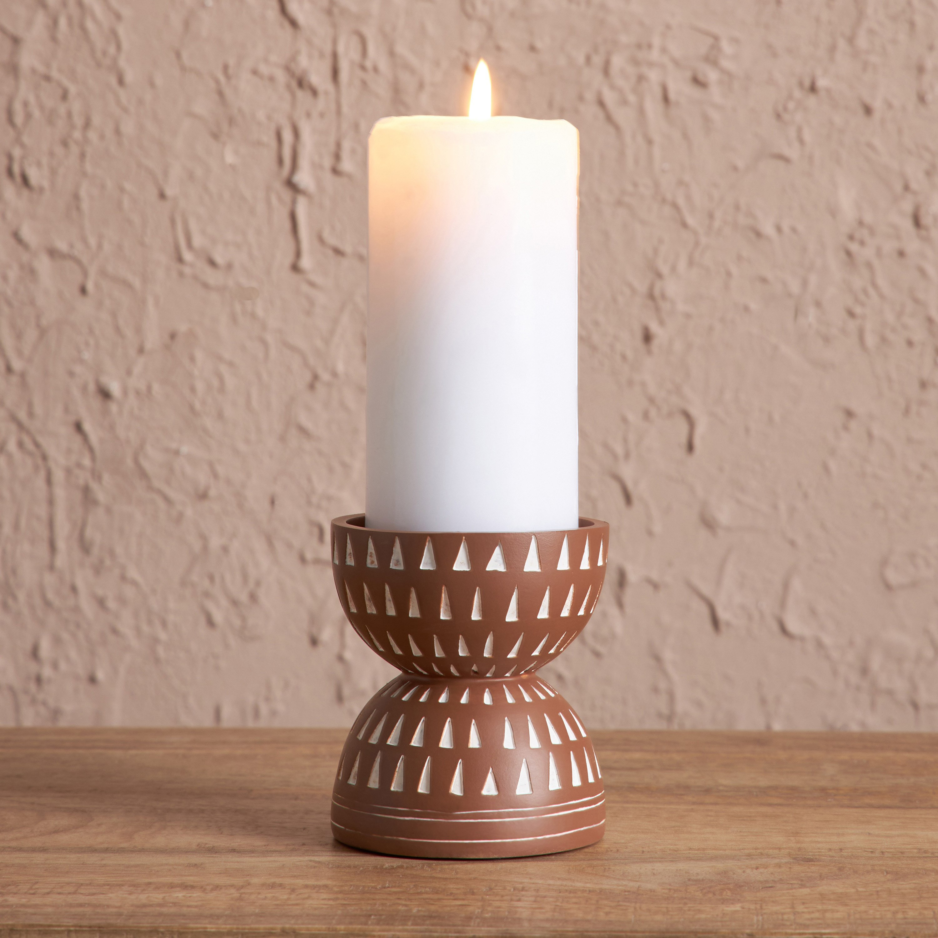 حامل شموع بجوز الهند من ريك - 9x9x10.5 سم-hbxlivingroom-decorandaccessories-candleholders-image-1