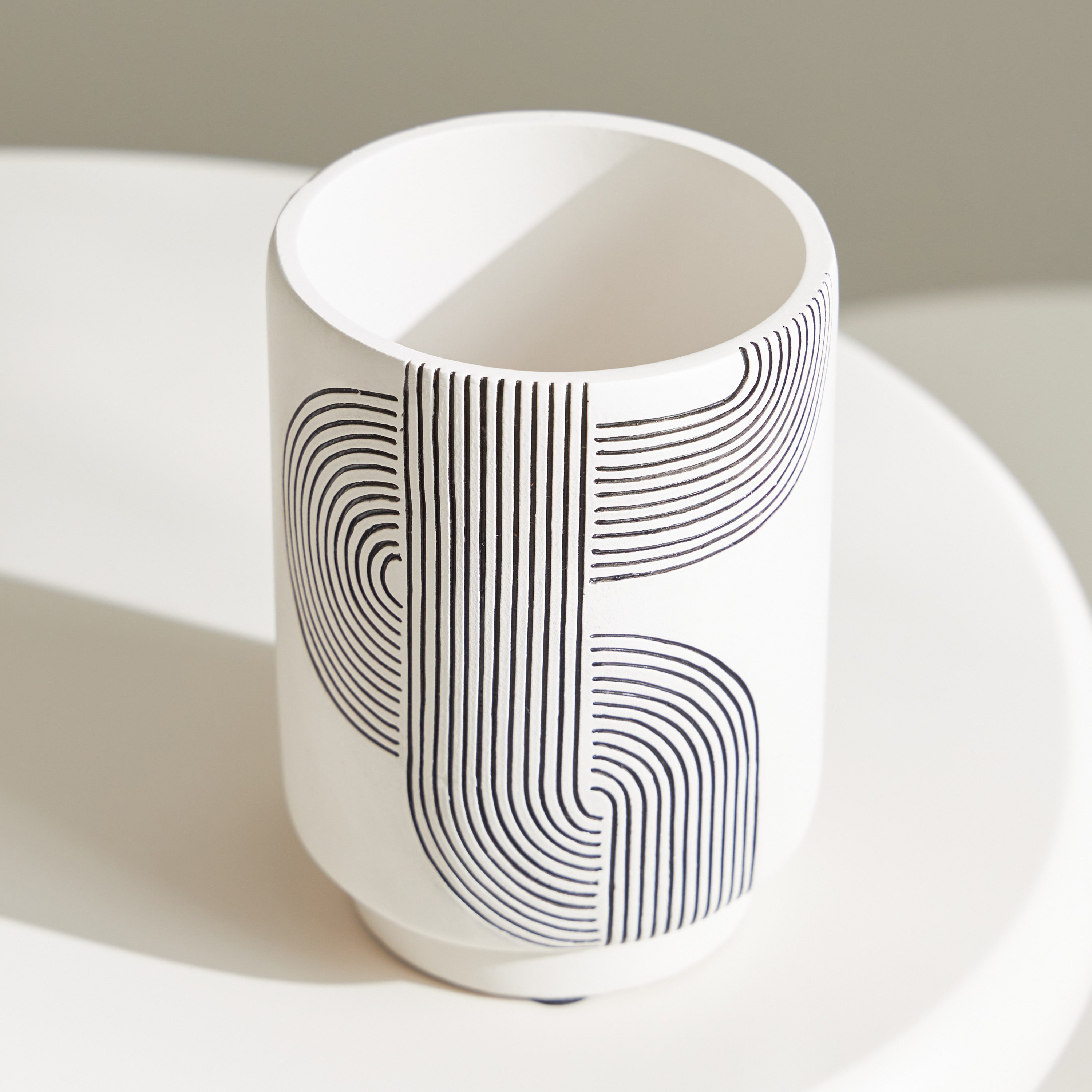 كوب من ريك - 10x7.5x11 سم-hbxdecorandfurnishings-bathroomaccessories-bathroomsets-image-2