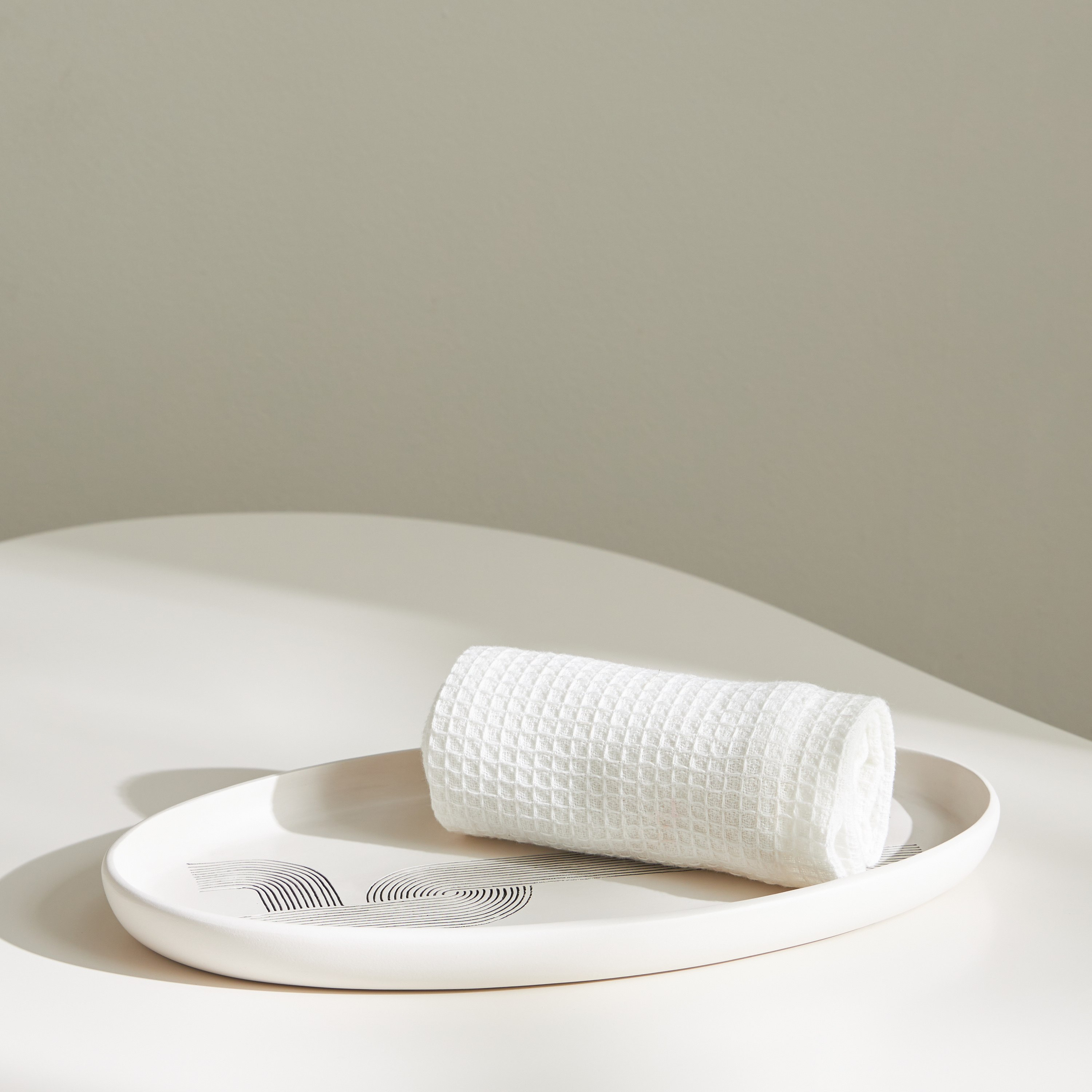 صينية مناشف إيزي سكيب من ريك - 32x2.5x20 سم-hbxdecorandfurnishings-bathroomaccessories-bathroomsets-image-1